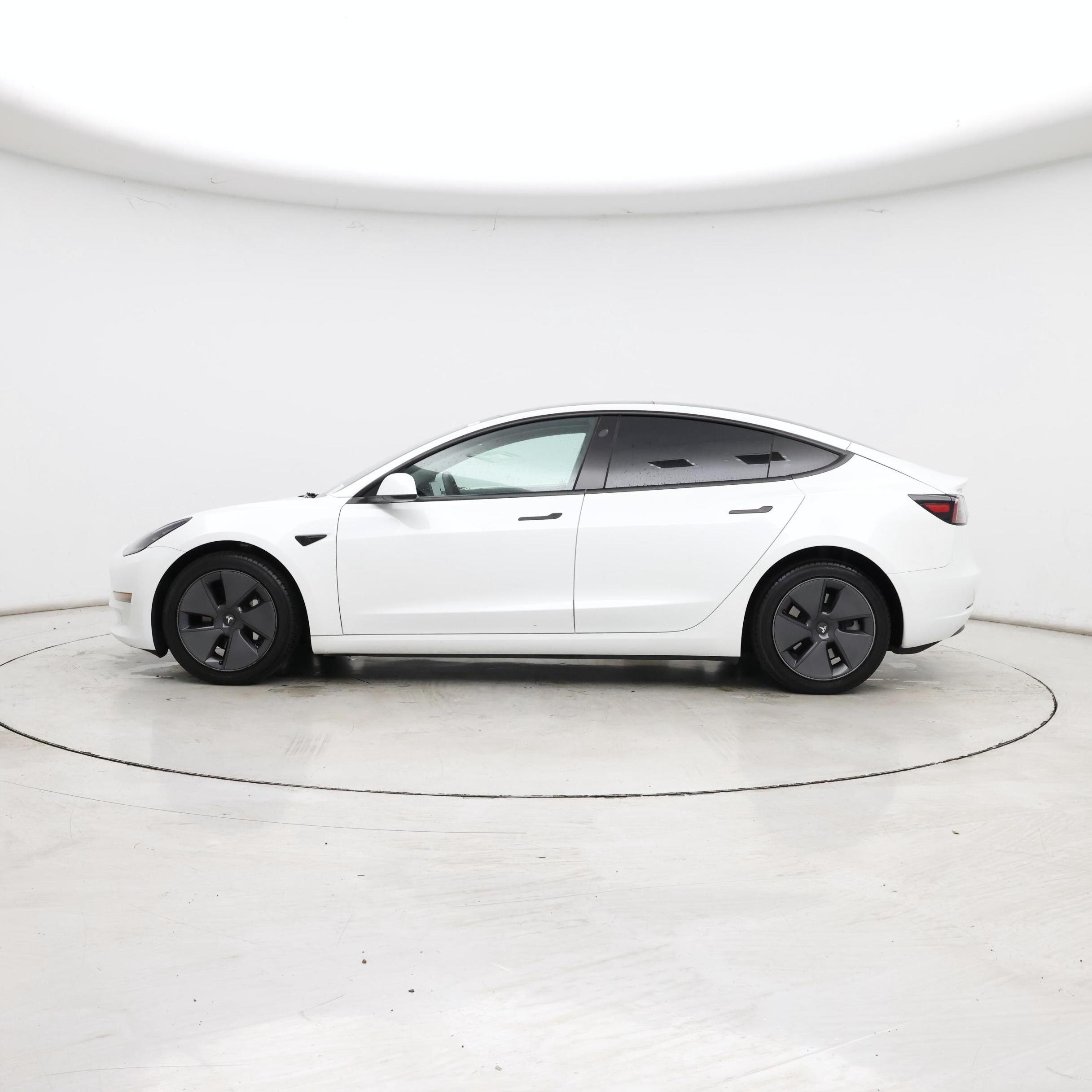 Thumbnail: 2023 Tesla Model 3 - 3