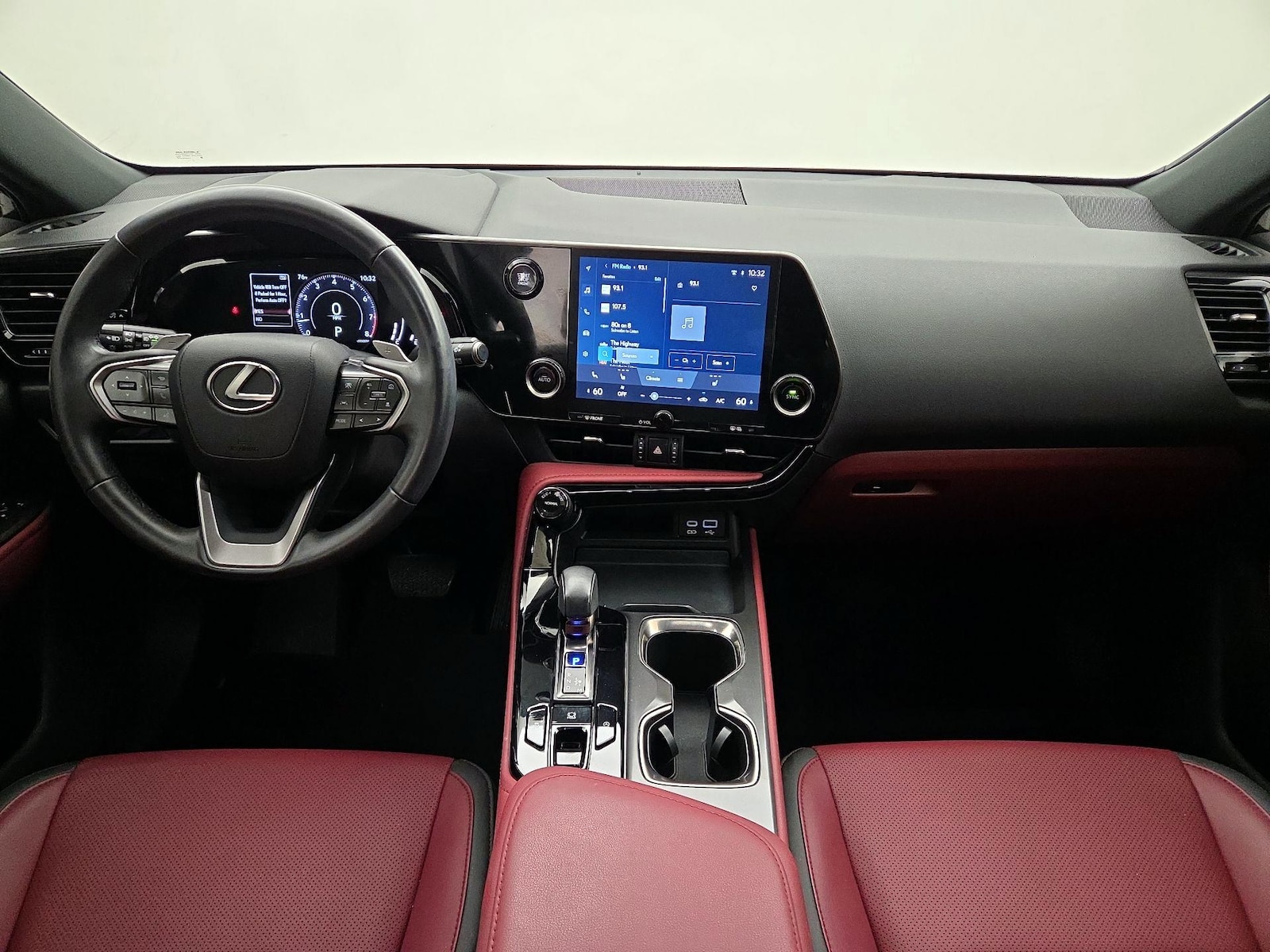 2024 Lexus NX 250 - Photo 10