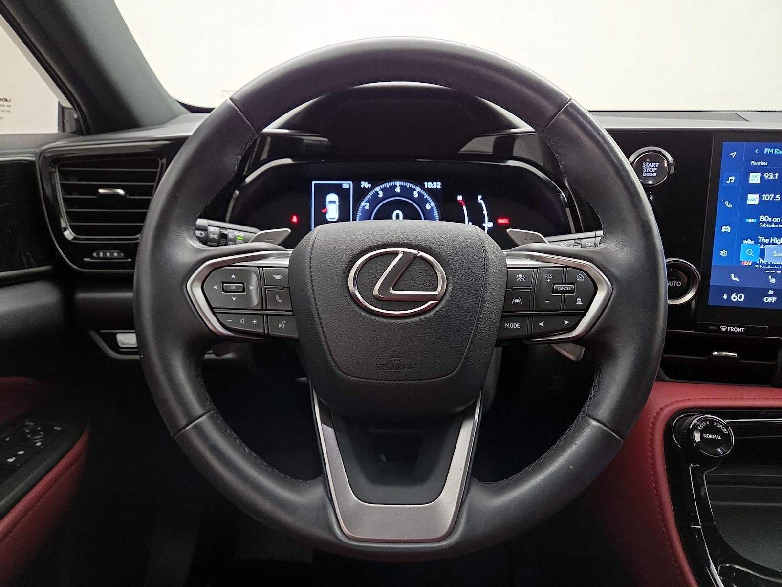 2024 Lexus NX 250 - Photo 11