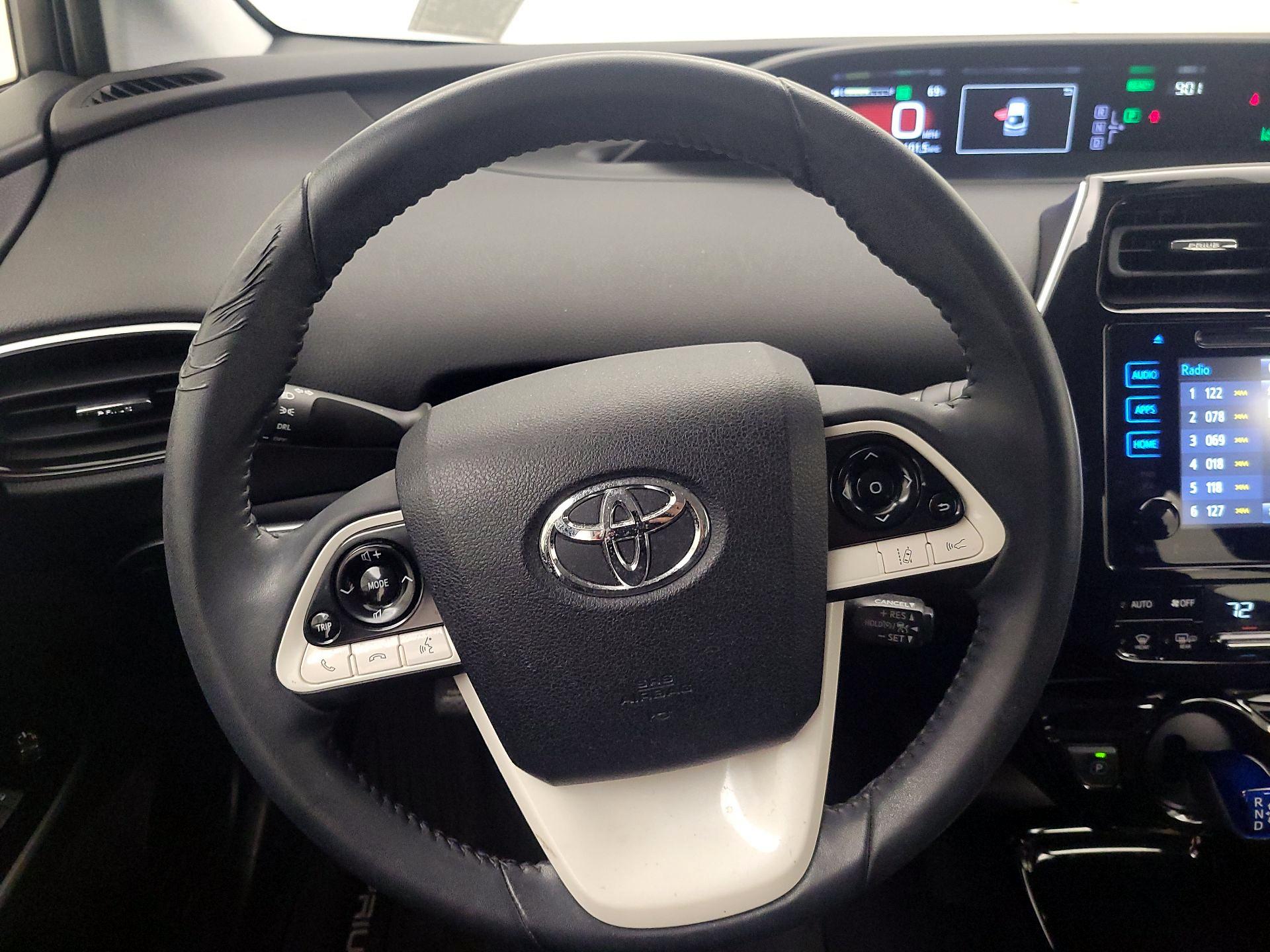 Thumbnail: 2018 Toyota Prius Prime - 10