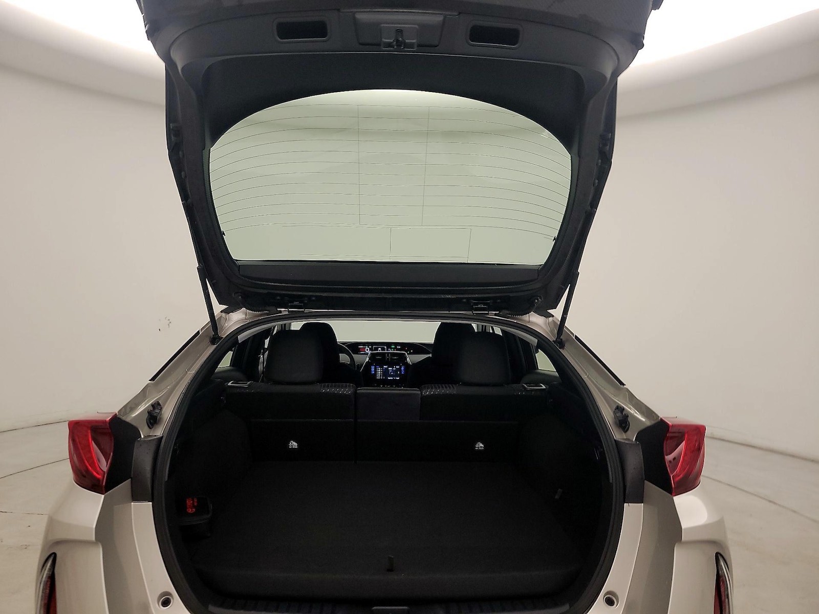 2018 Toyota Prius Prime Plus - Photo 20