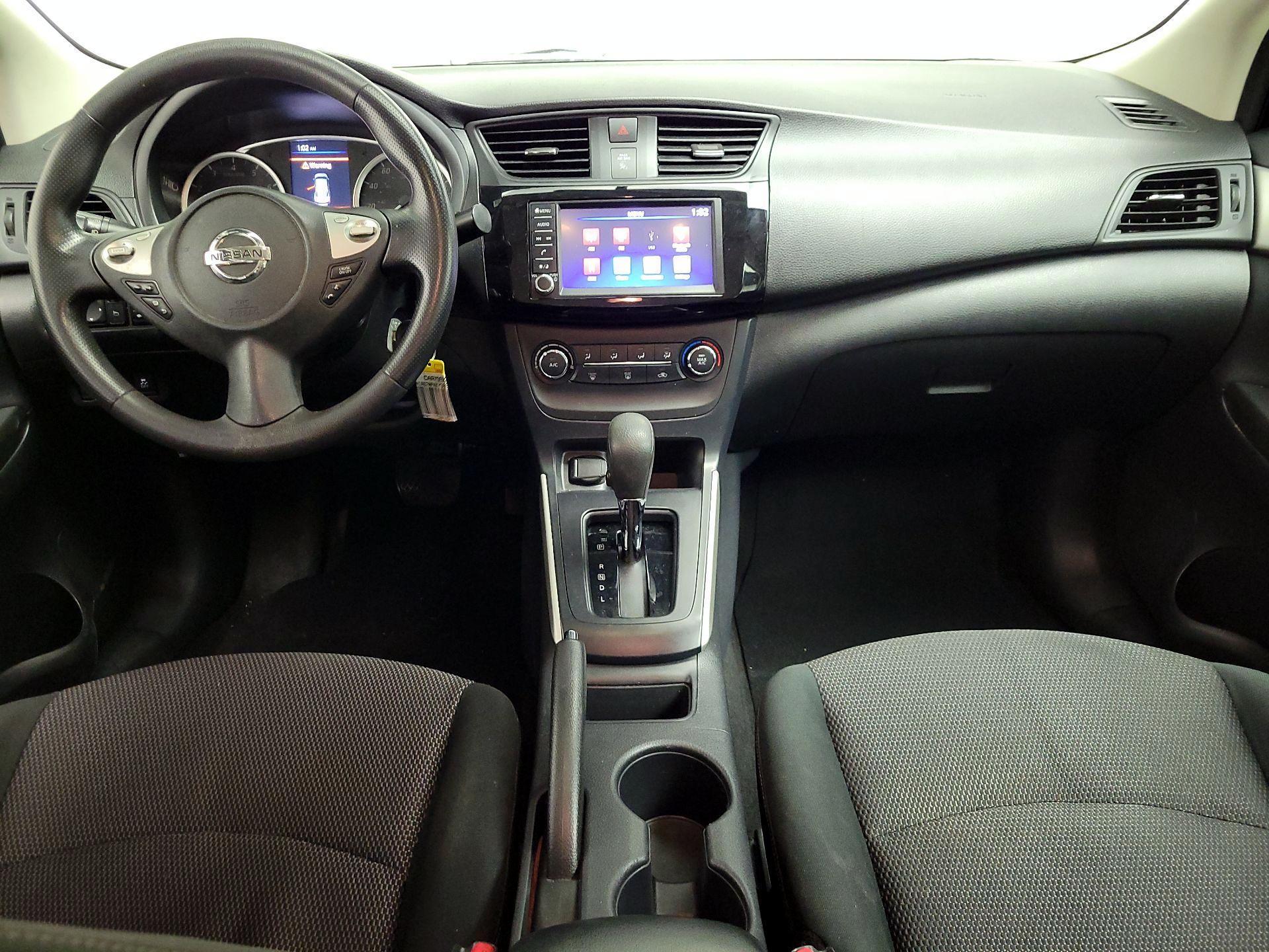 Thumbnail: 2019 Nissan Sentra - 9