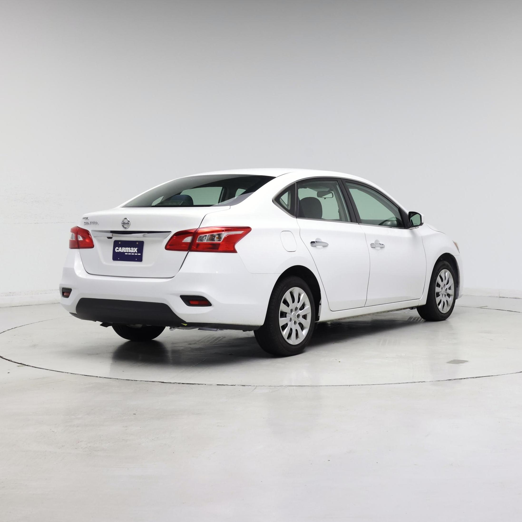 Thumbnail: 2019 Nissan Sentra - 8