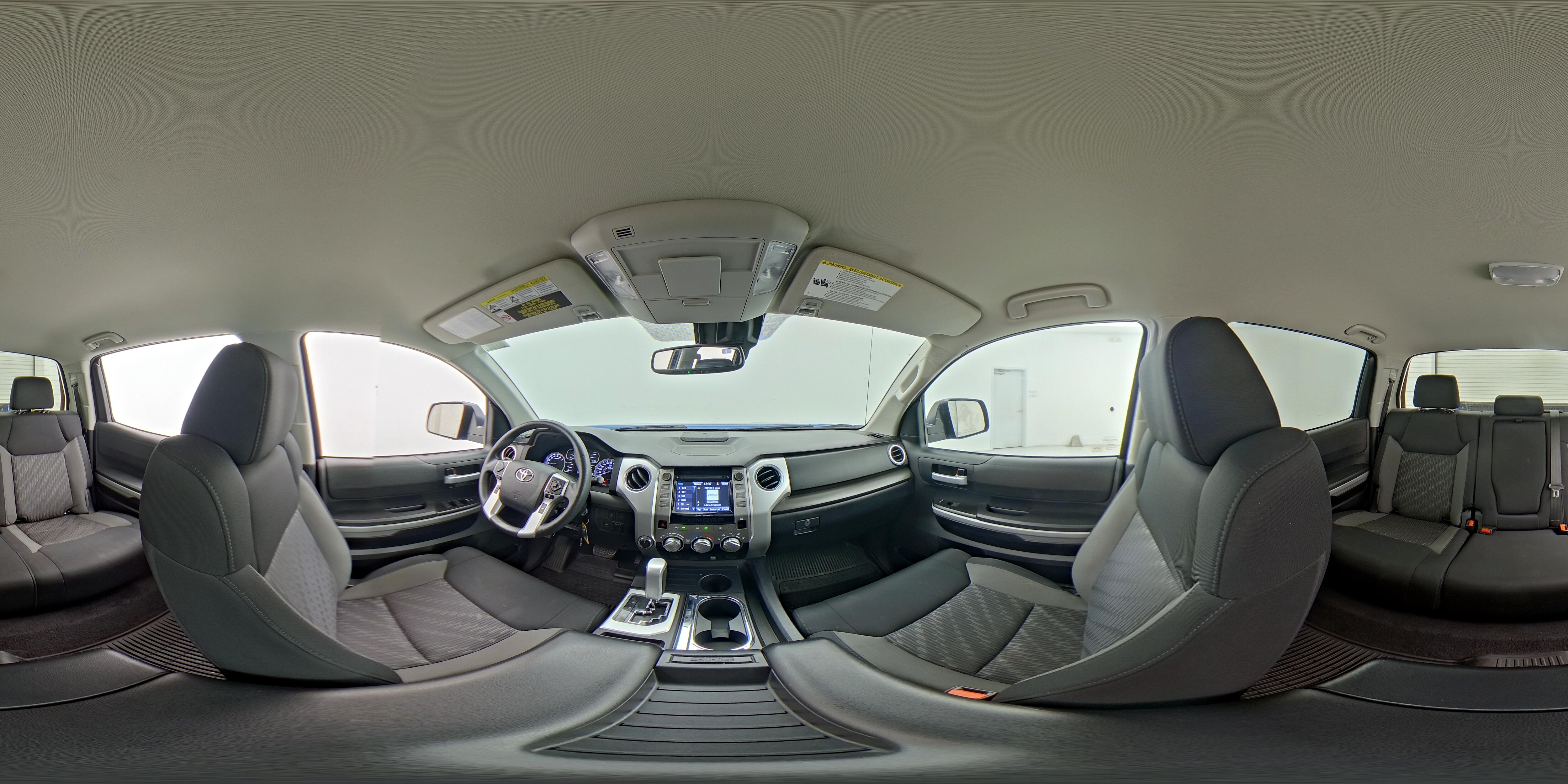 2018 Toyota Tundra SR5 - Photo 24