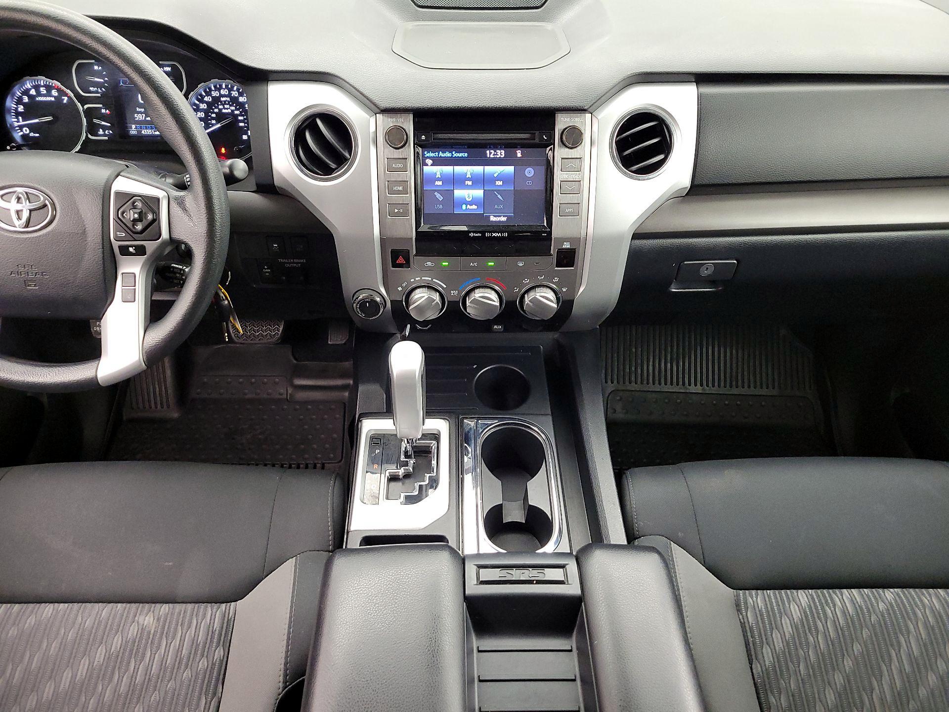 Thumbnail: 2018 Toyota Tundra - 17