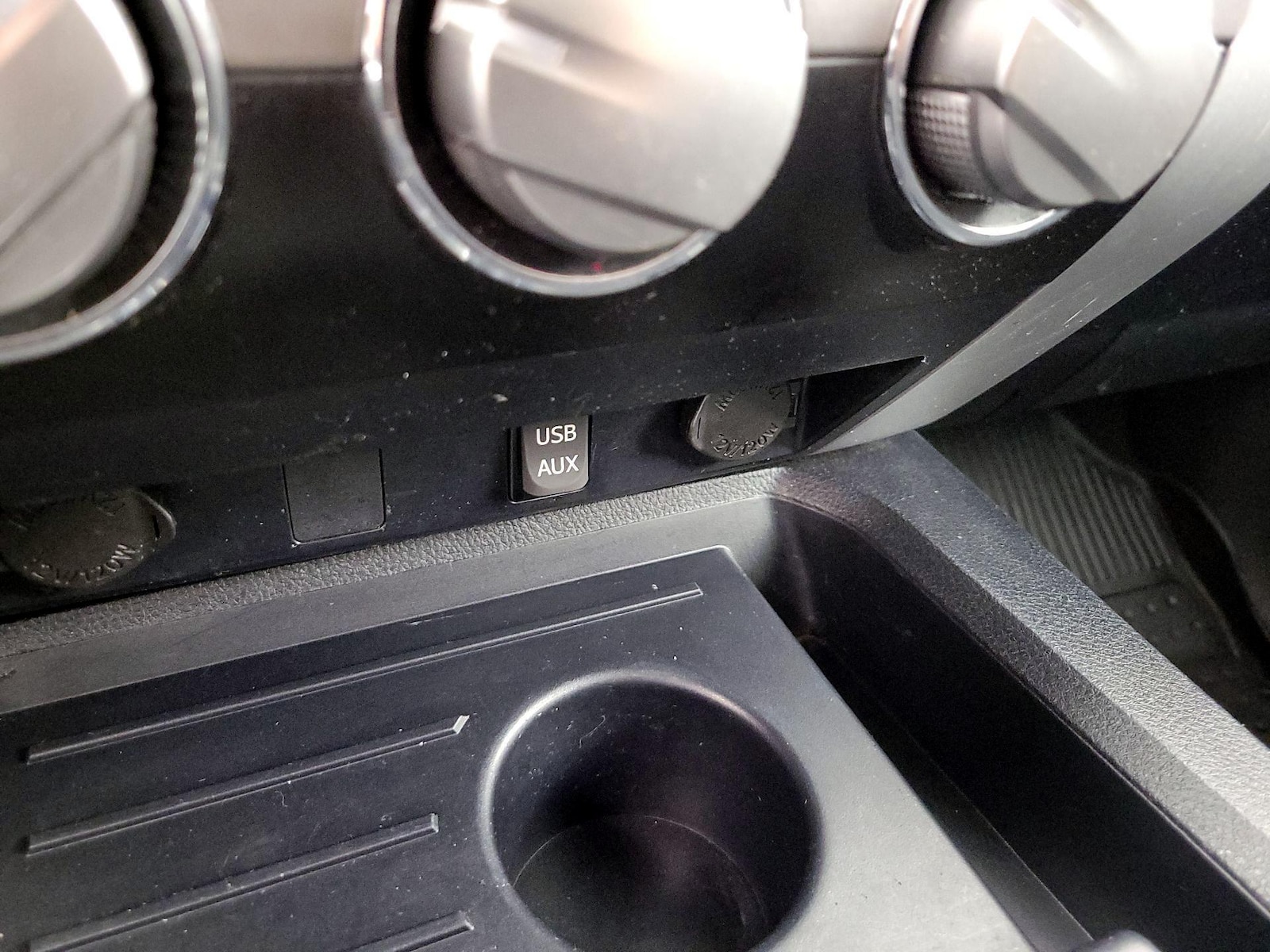 2018 Toyota Tundra SR5 - Photo 19