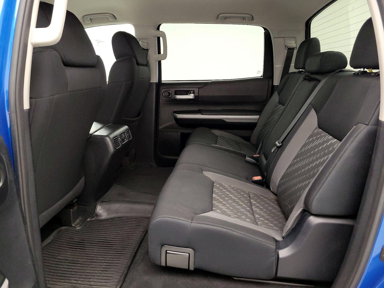 2018 Toyota Tundra SR5 - Photo 20