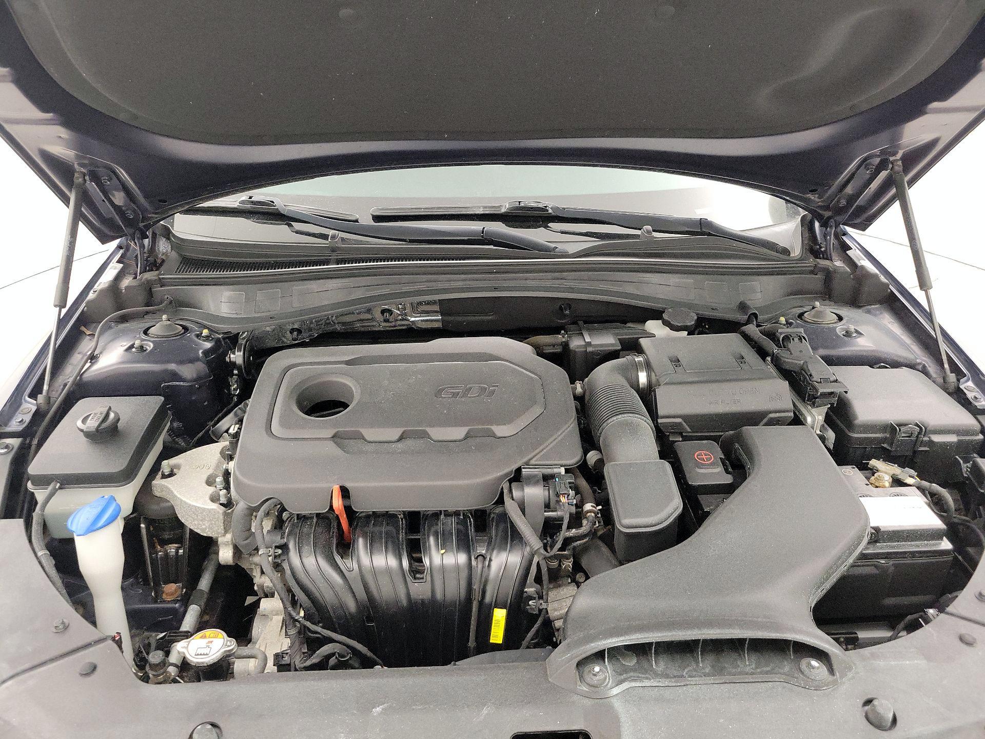 Thumbnail: 2018 Kia Optima - 19