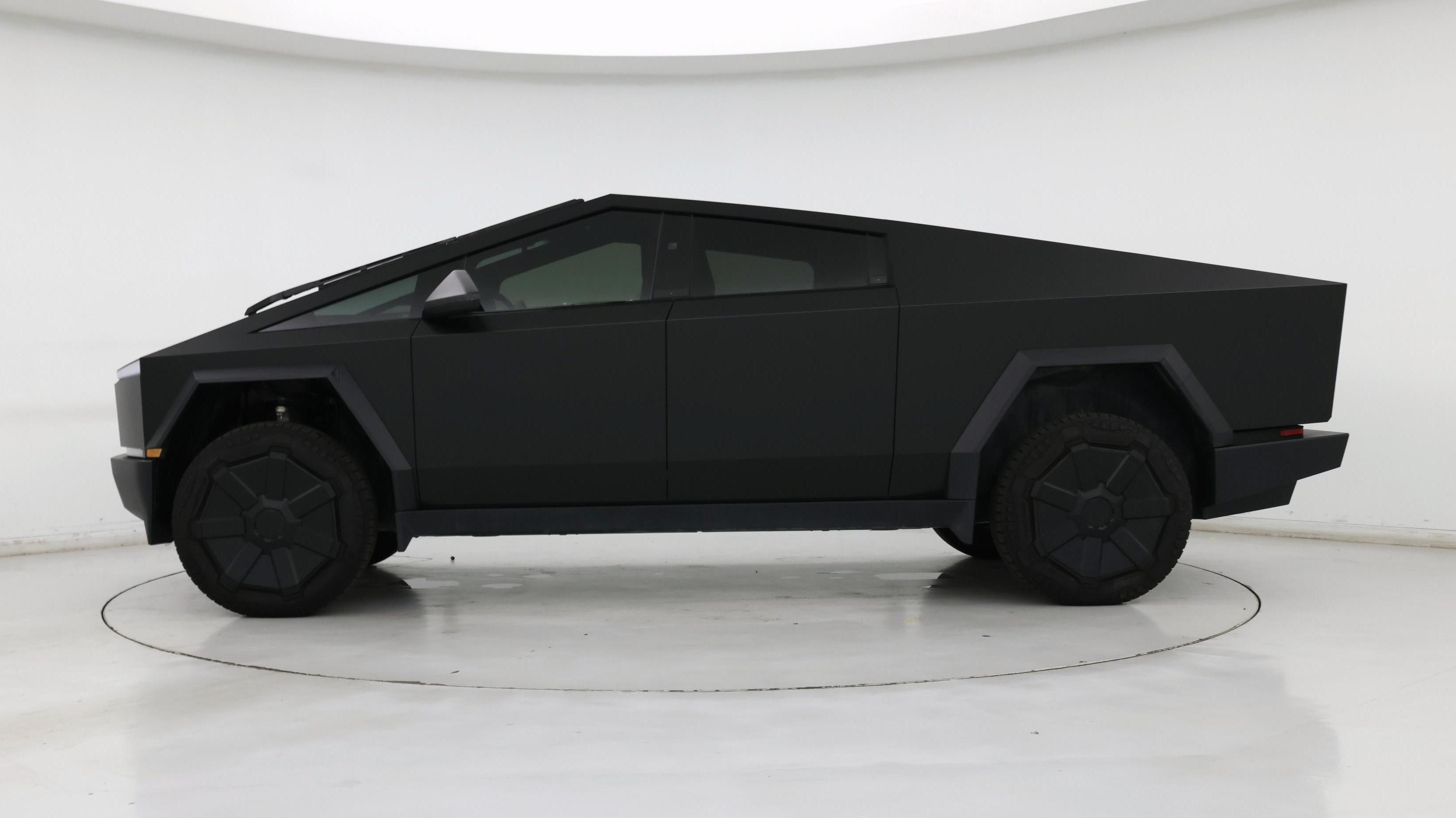Thumbnail: 2024 Tesla Cybertruck - 3