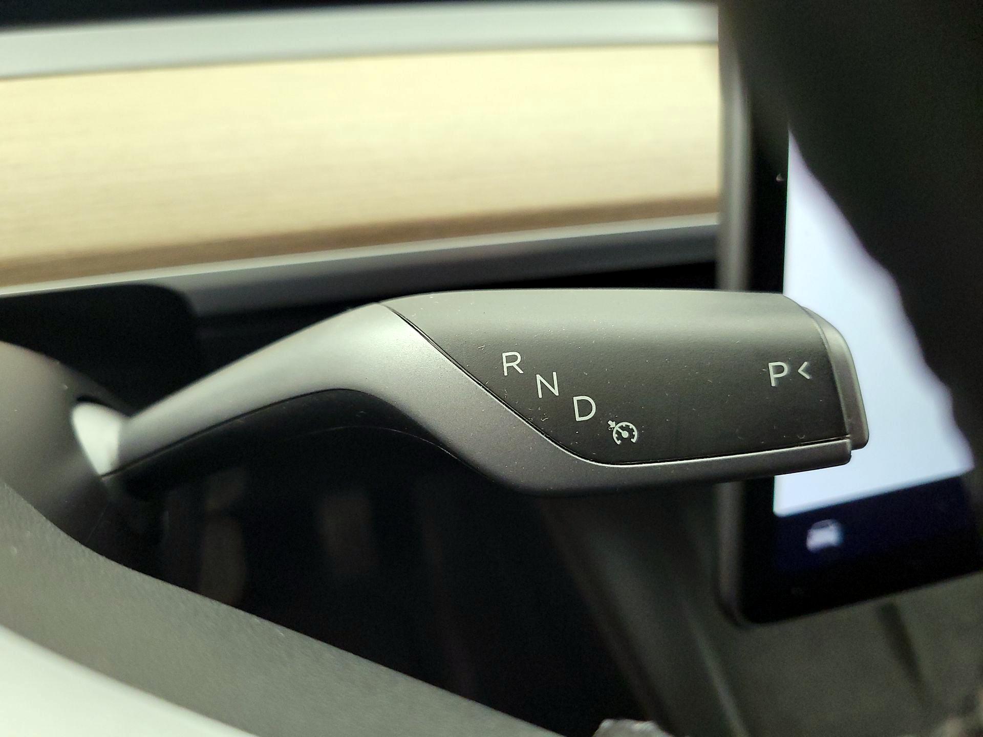 Thumbnail: 2023 Tesla Model 3 - 17
