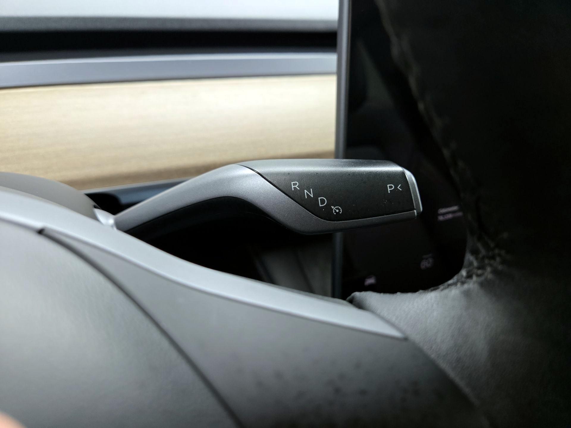Thumbnail: 2023 Tesla Model 3 - 15