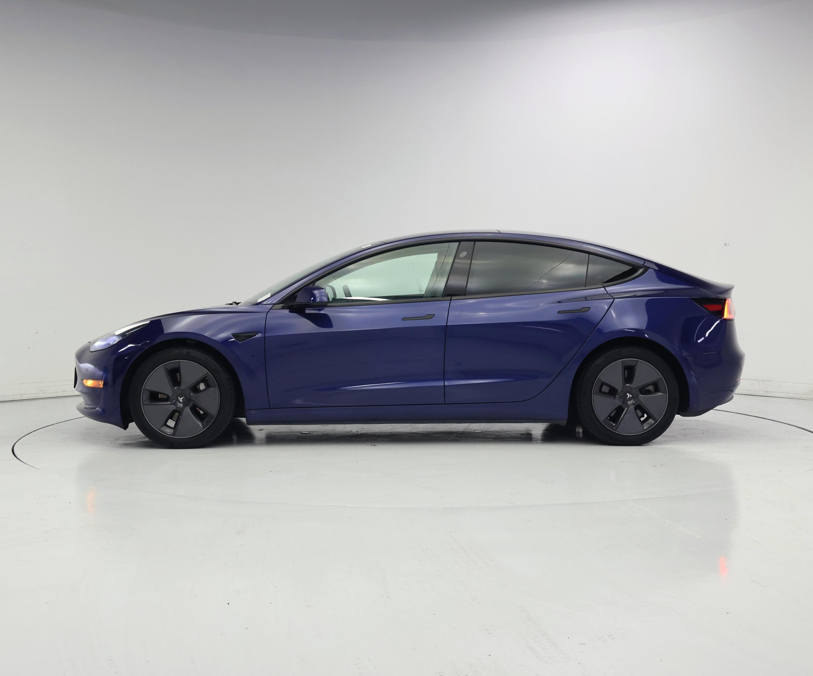 Thumbnail: 2023 Tesla Model 3 - 3