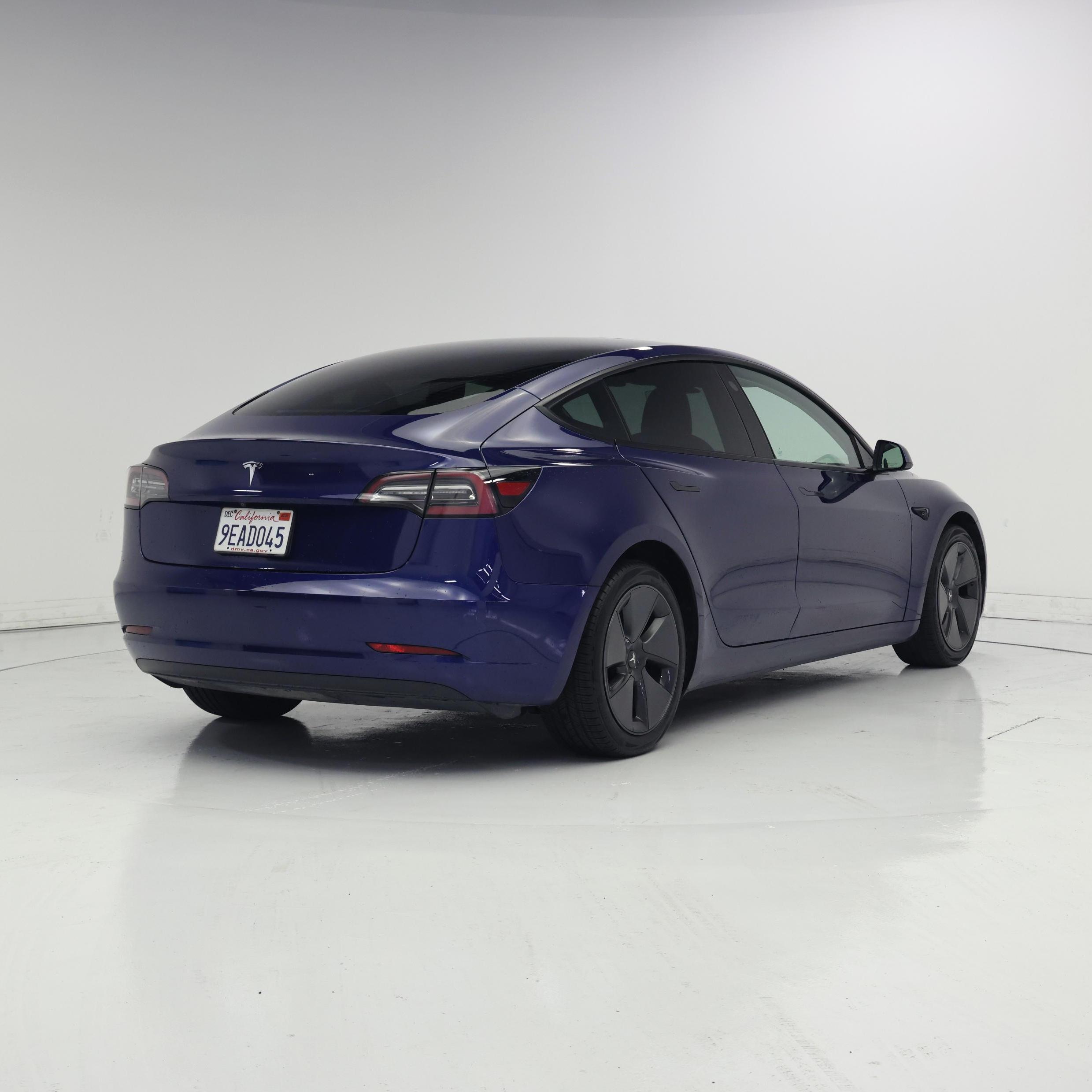Thumbnail: 2023 Tesla Model 3 - 8