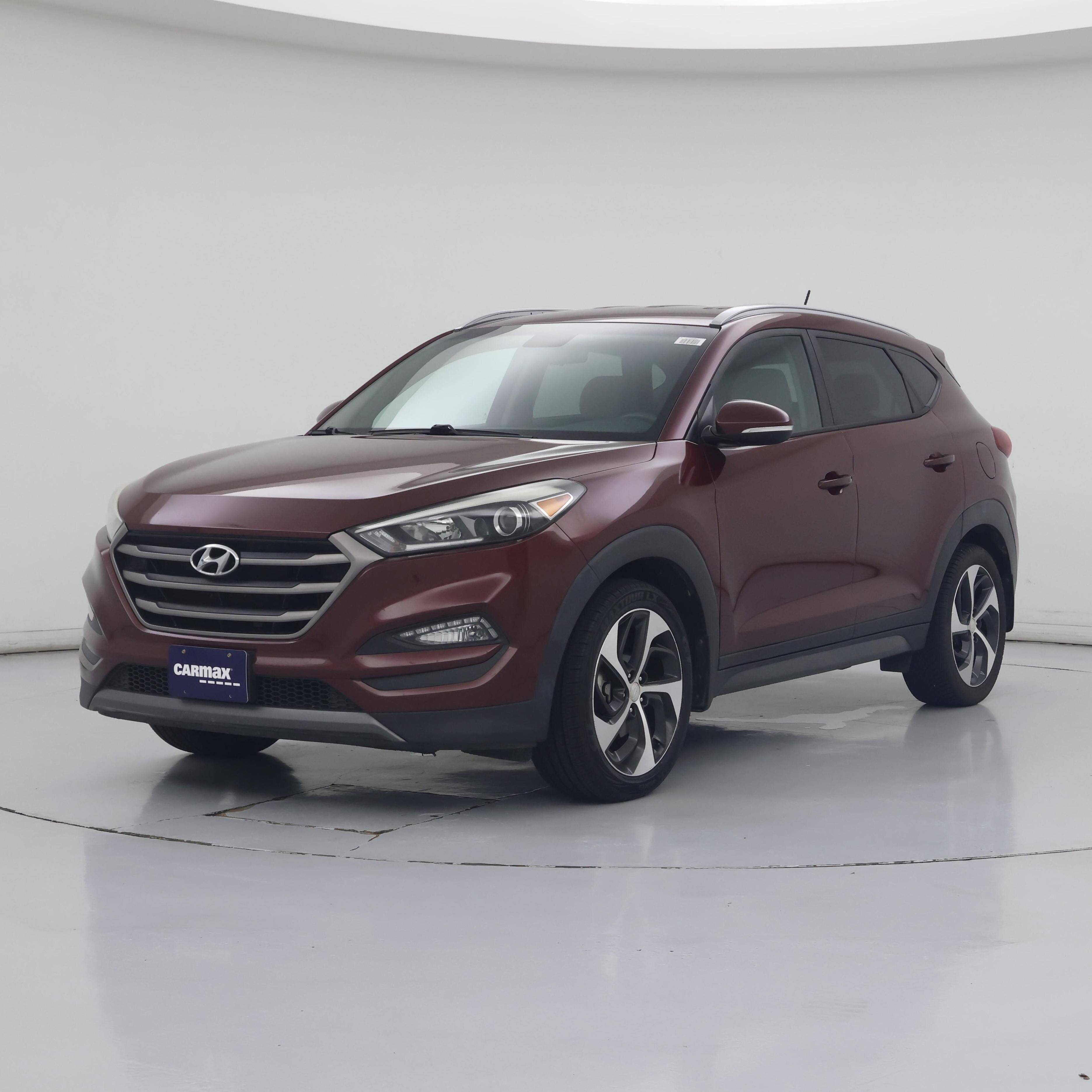 Thumbnail: 2016 Hyundai Tucson - 4