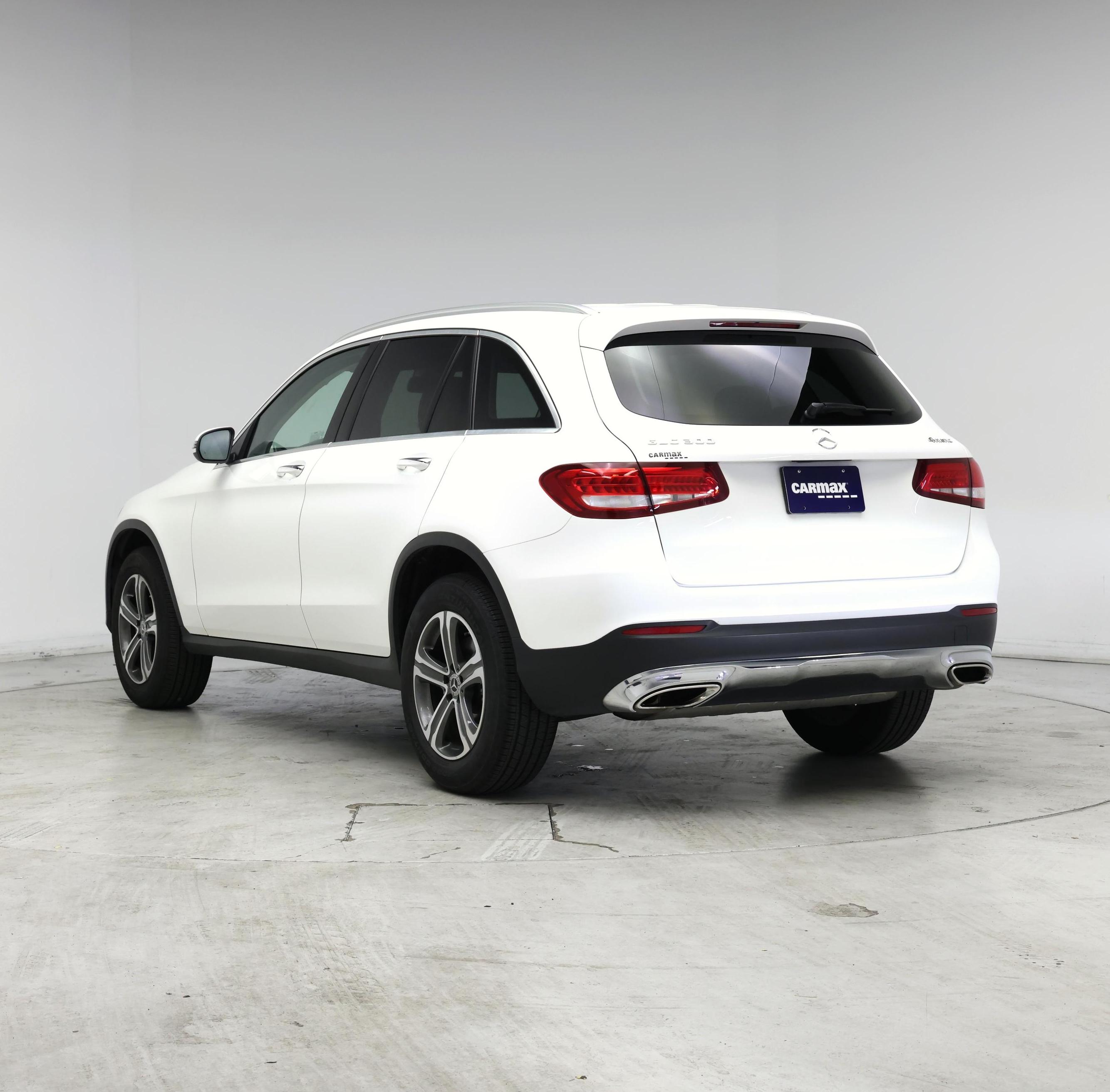 Thumbnail: 2019 Mercedes-Benz GLC - 2