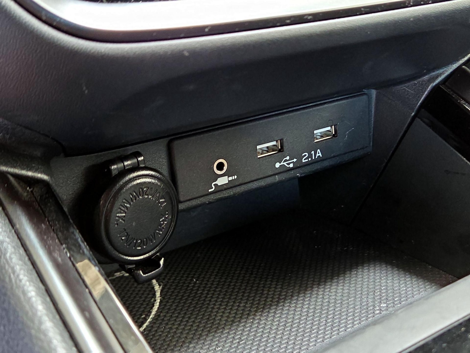 2022 Subaru WRX Premium - Photo 17
