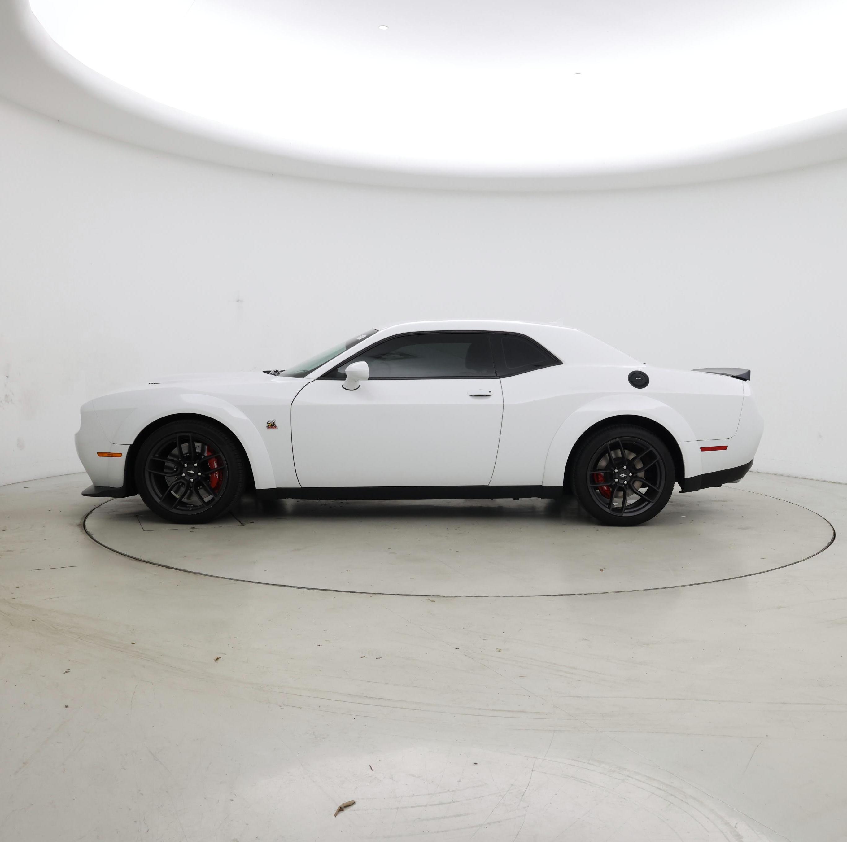 Thumbnail: 2021 Dodge Challenger - 3
