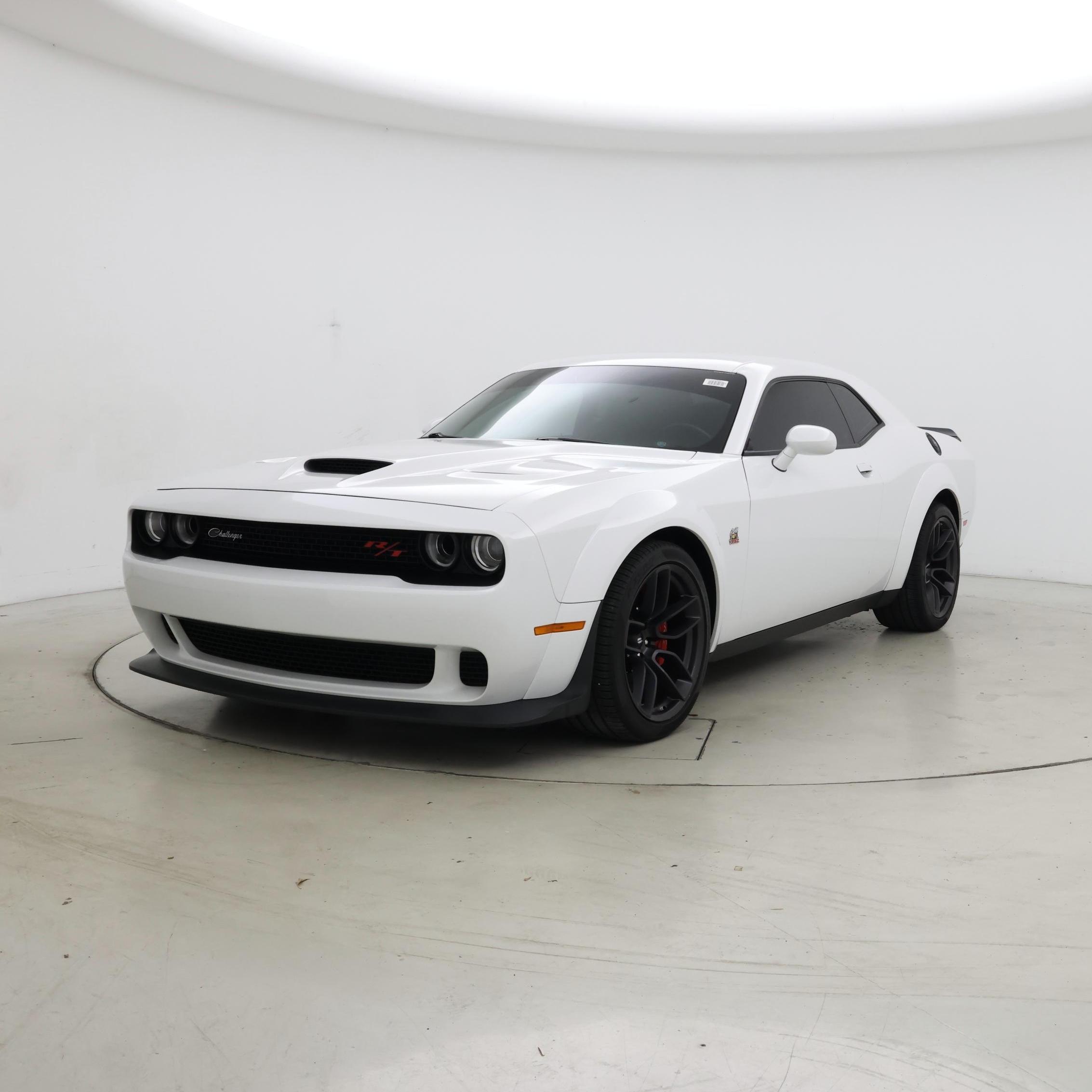 Thumbnail: 2021 Dodge Challenger - 4