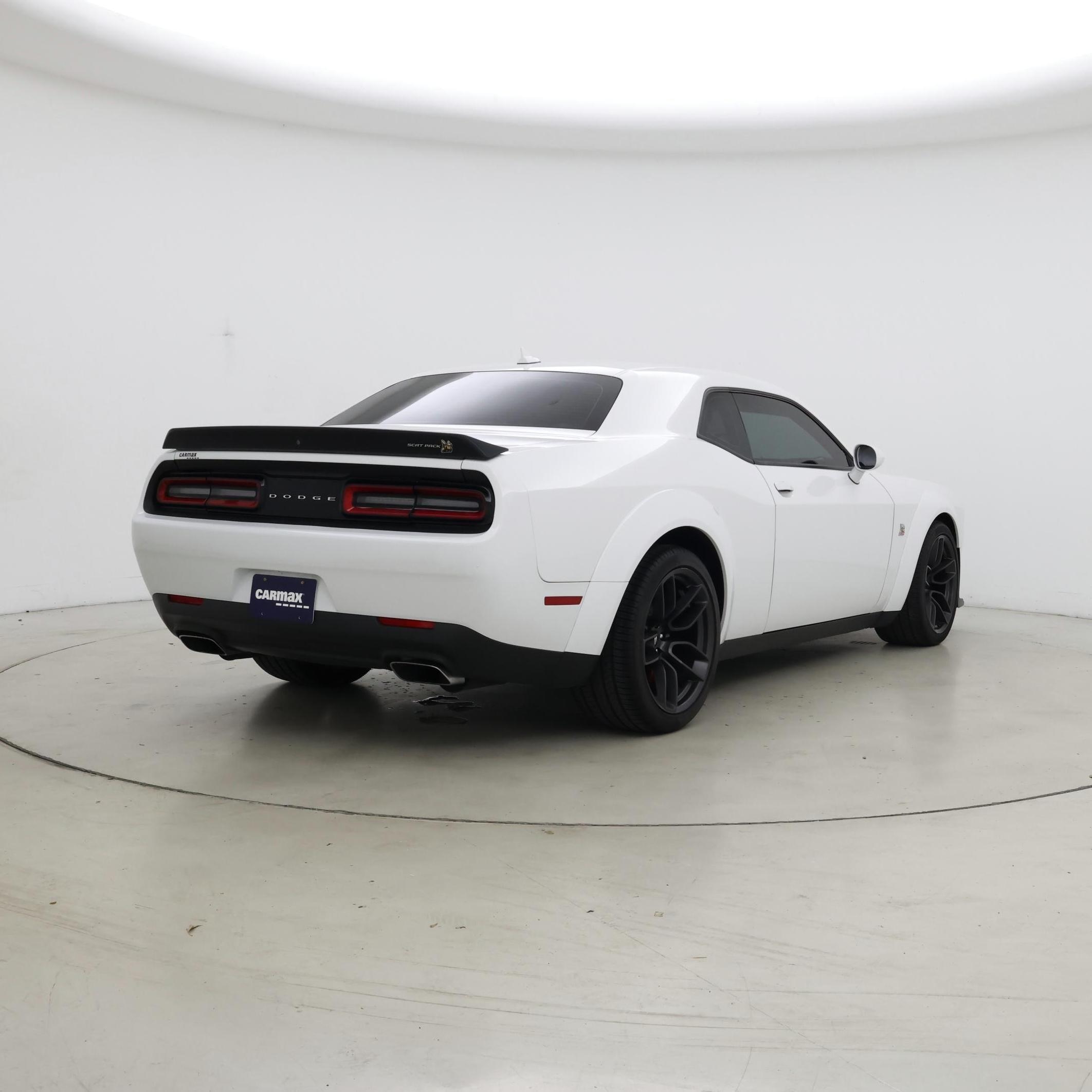 Thumbnail: 2021 Dodge Challenger - 8
