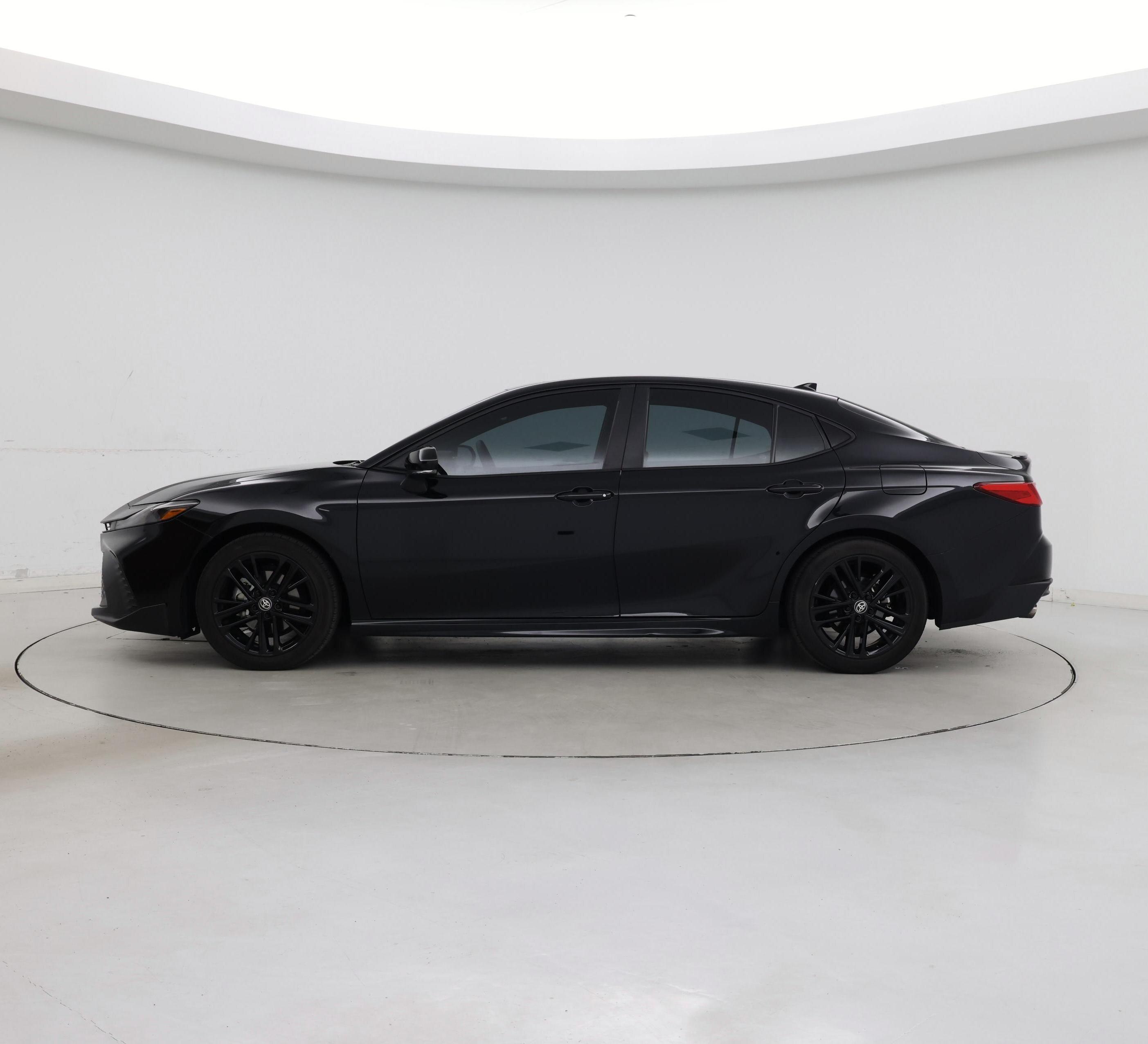 Thumbnail: 2025 Toyota Camry - 3