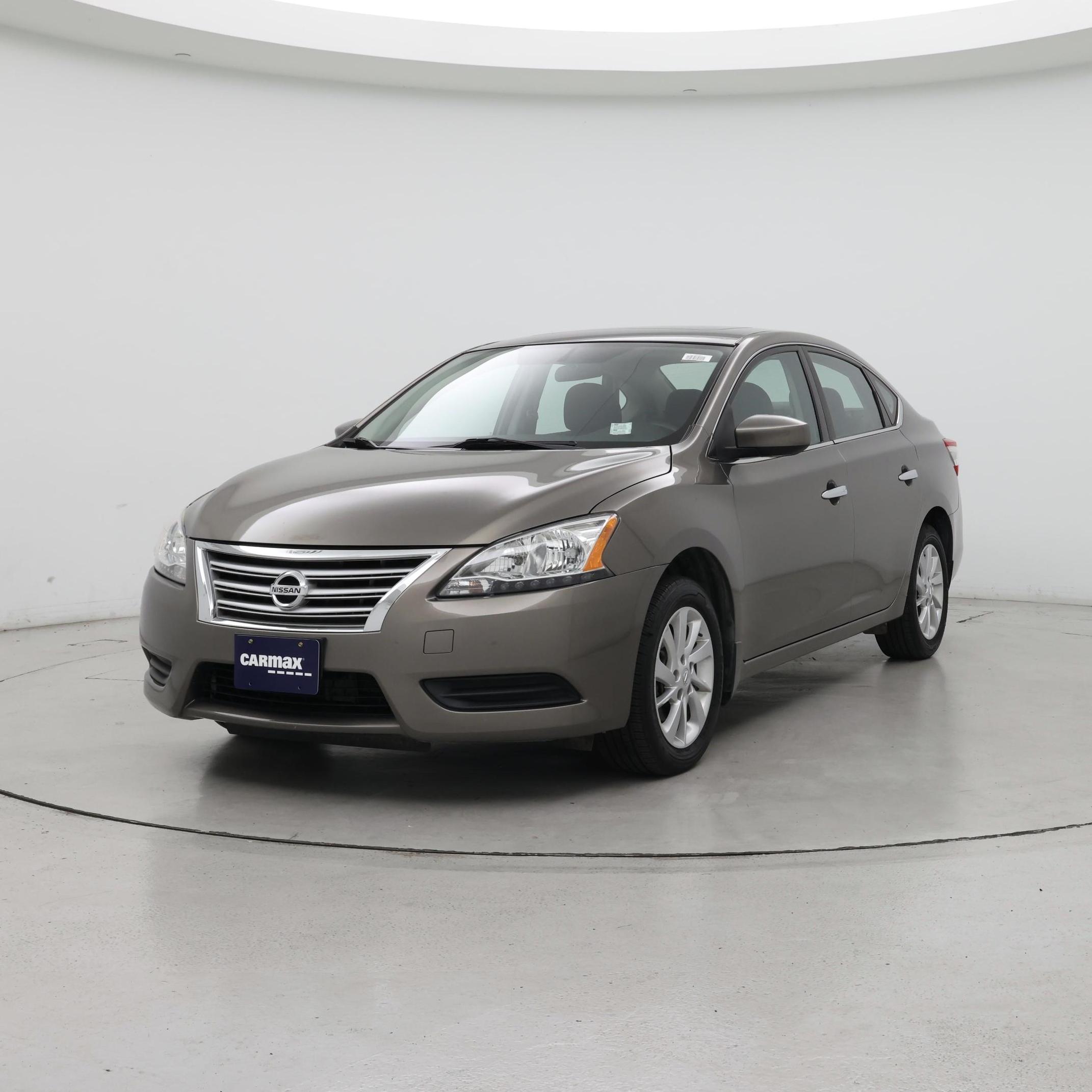 Thumbnail: 2015 Nissan Sentra - 4