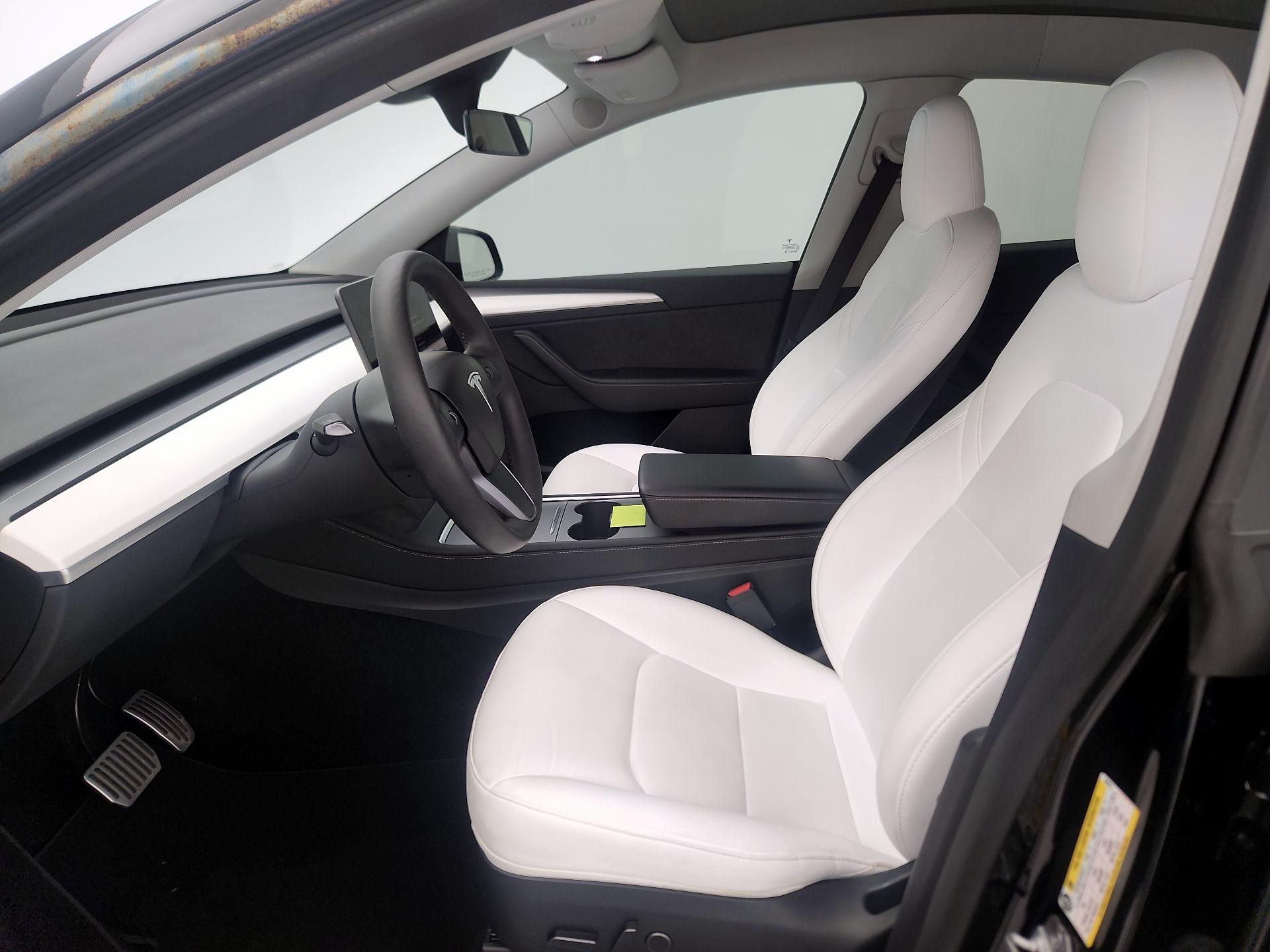 Thumbnail: 2023 Tesla Model Y - 11