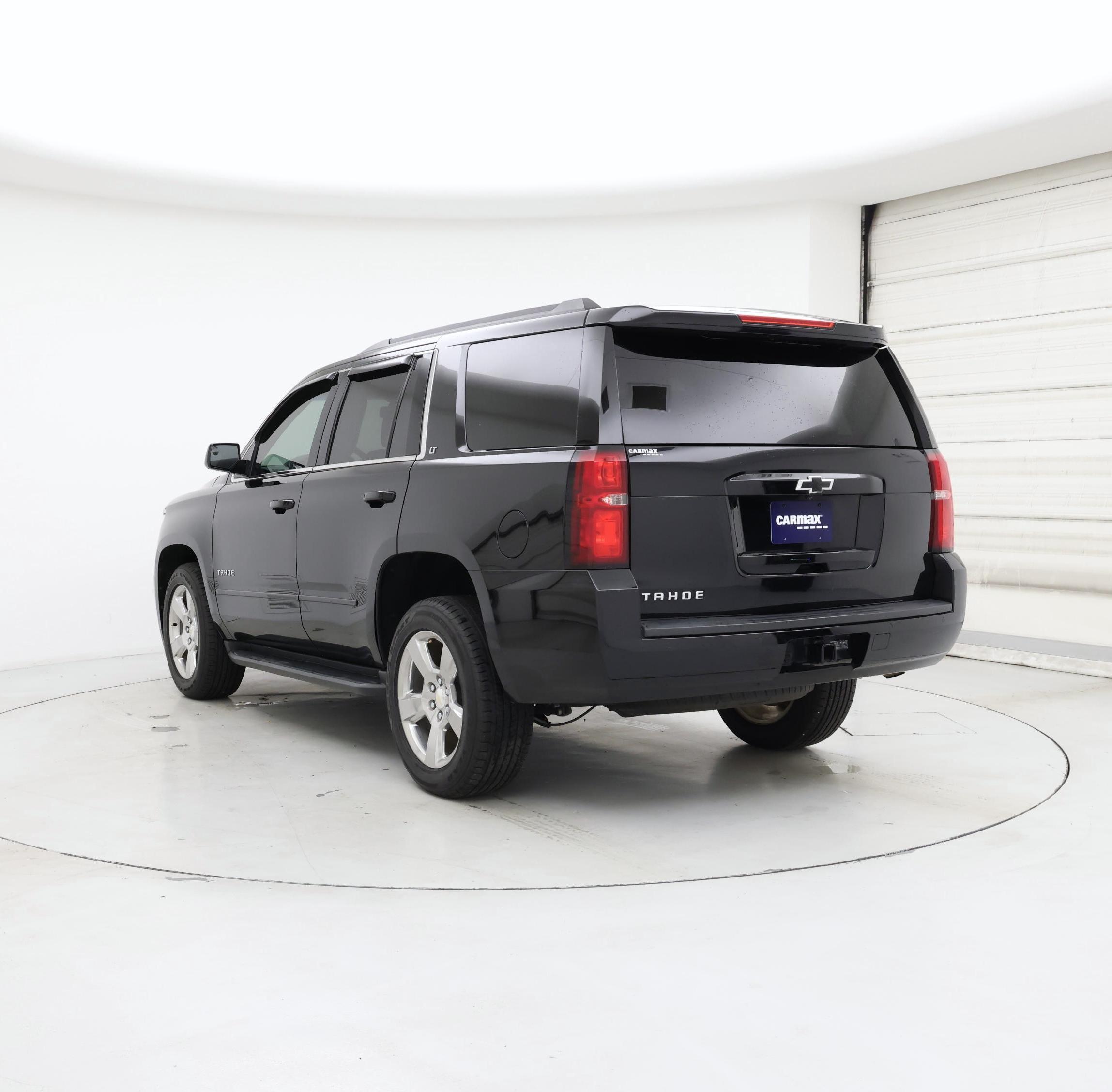 Thumbnail: 2017 Chevrolet Tahoe - 2