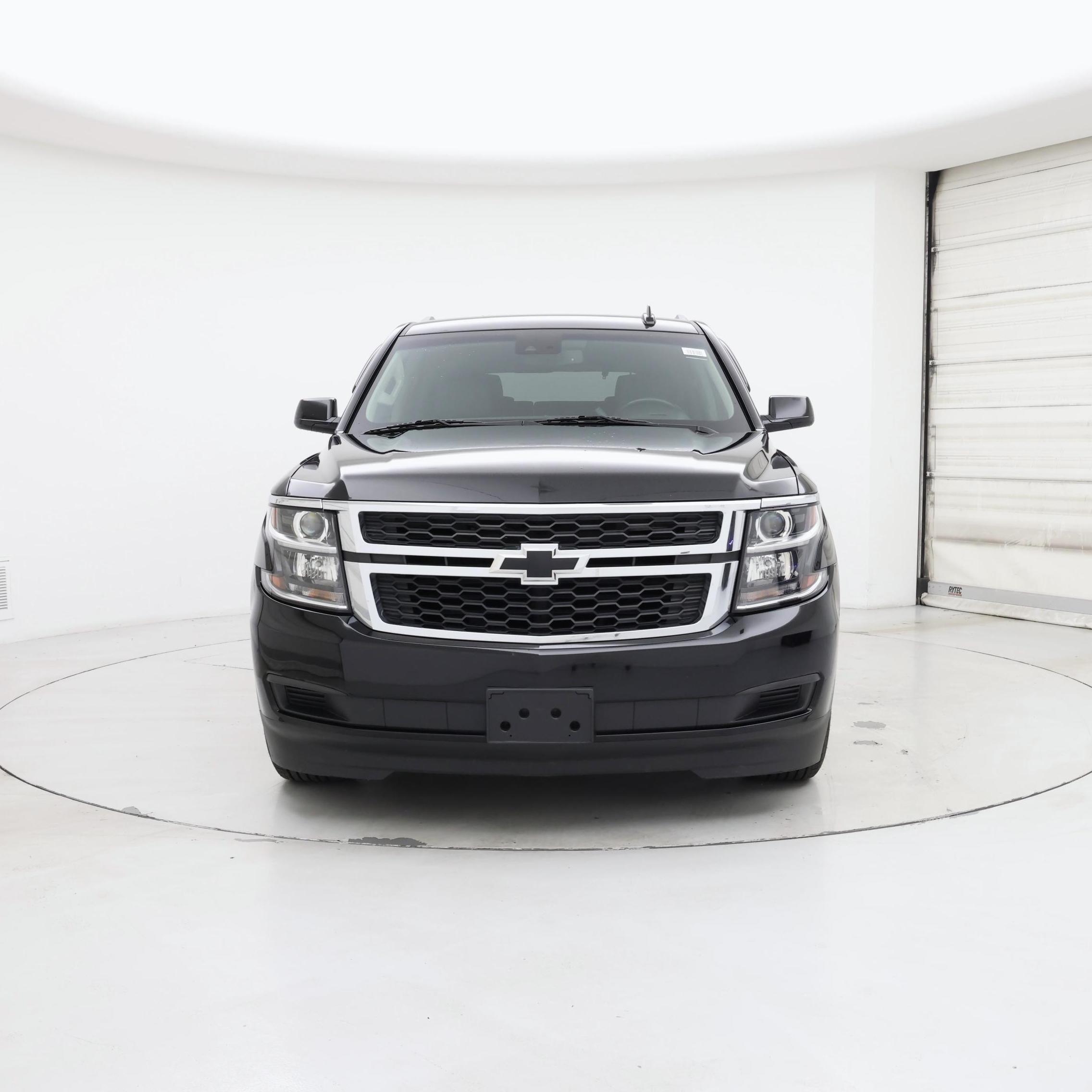 Thumbnail: 2017 Chevrolet Tahoe - 5