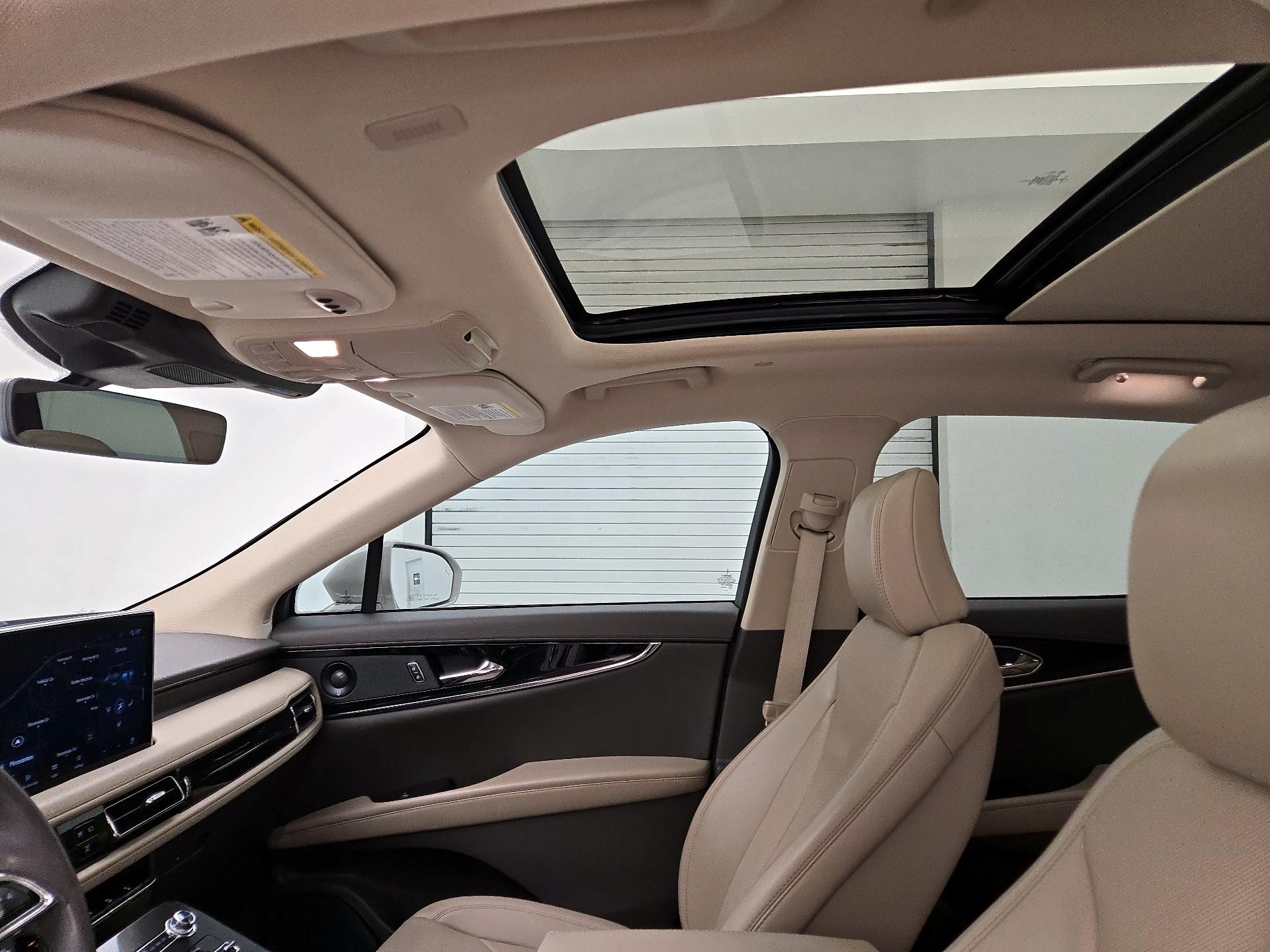 Thumbnail: 2023 Lincoln Nautilus - 20