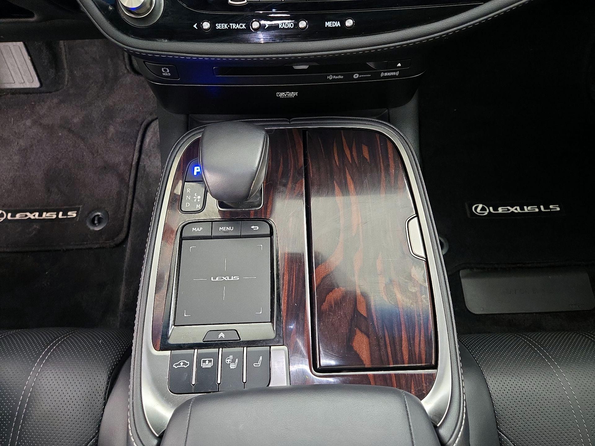 Thumbnail: 2022 Lexus LS - 18