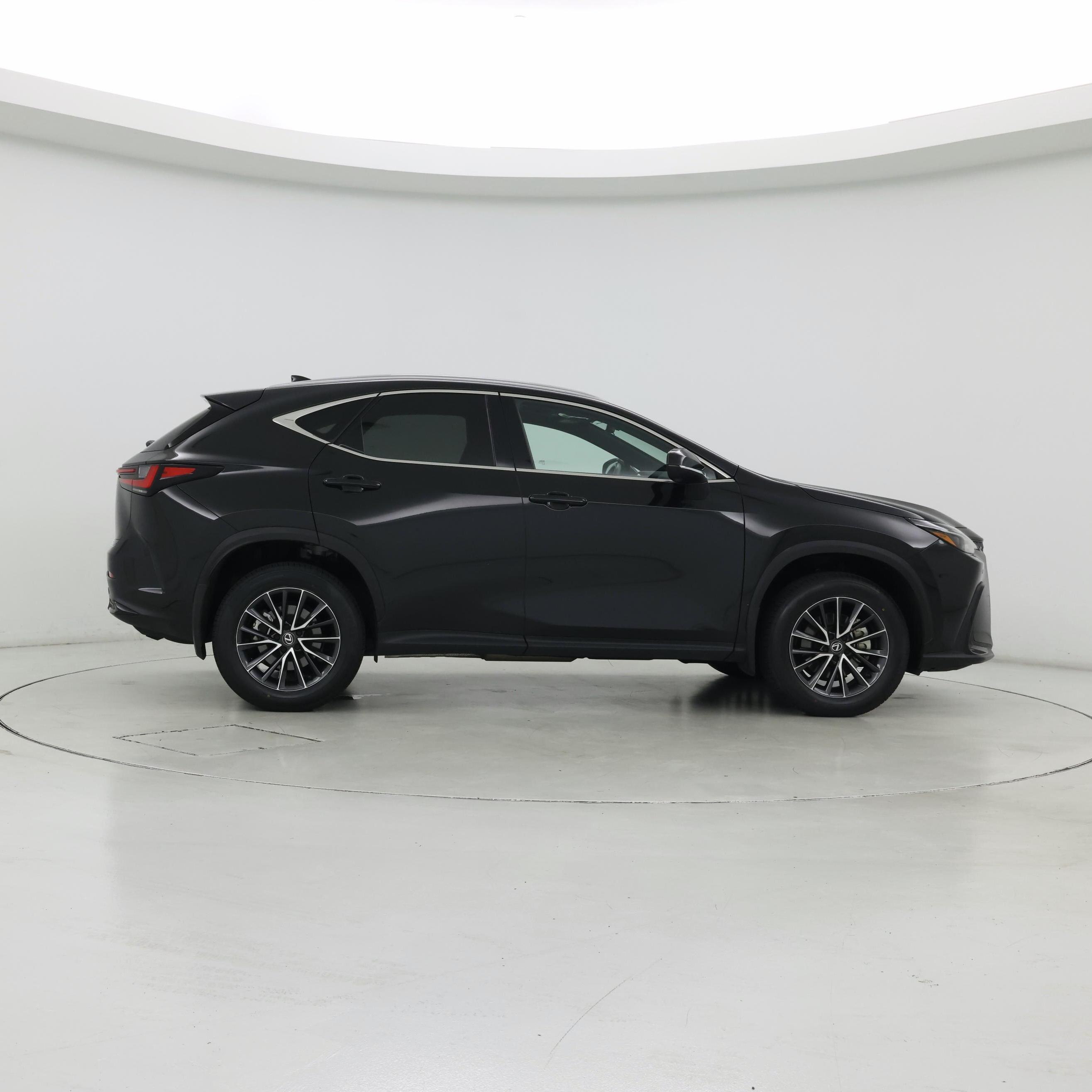 Thumbnail: 2024 Lexus NX - 7