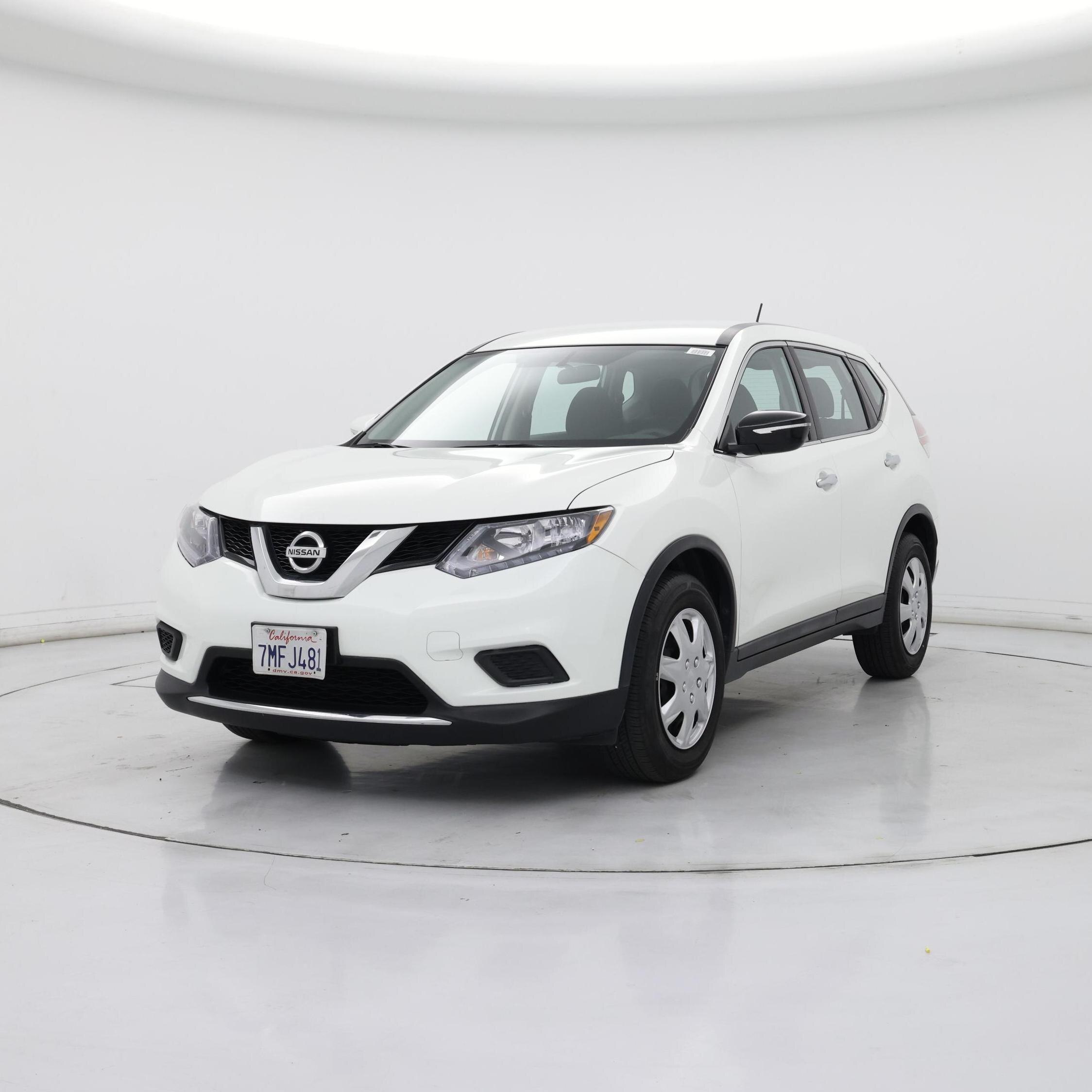 Thumbnail: 2015 Nissan Rogue - 4
