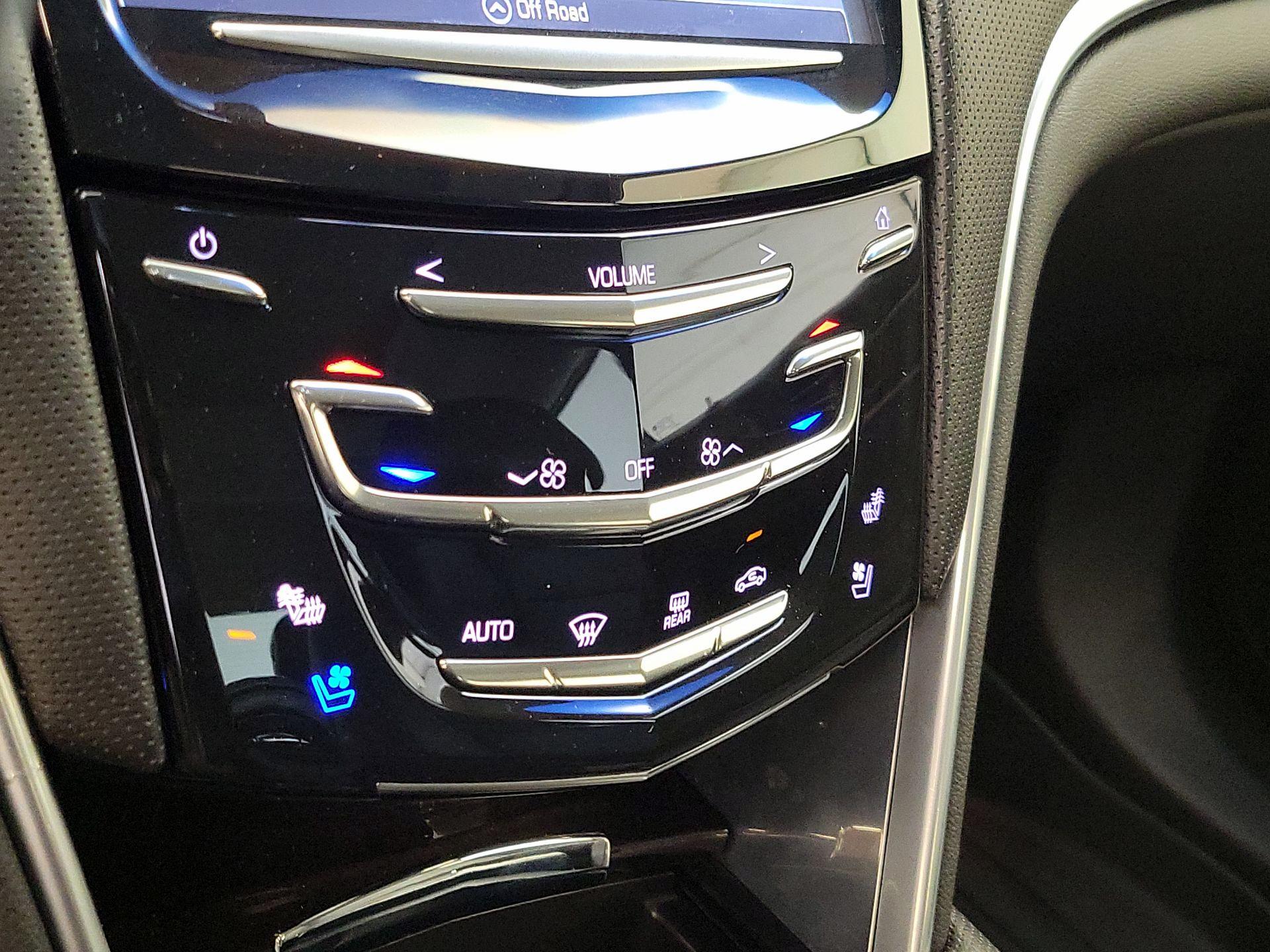 Thumbnail: 2017 Cadillac XTS - 17