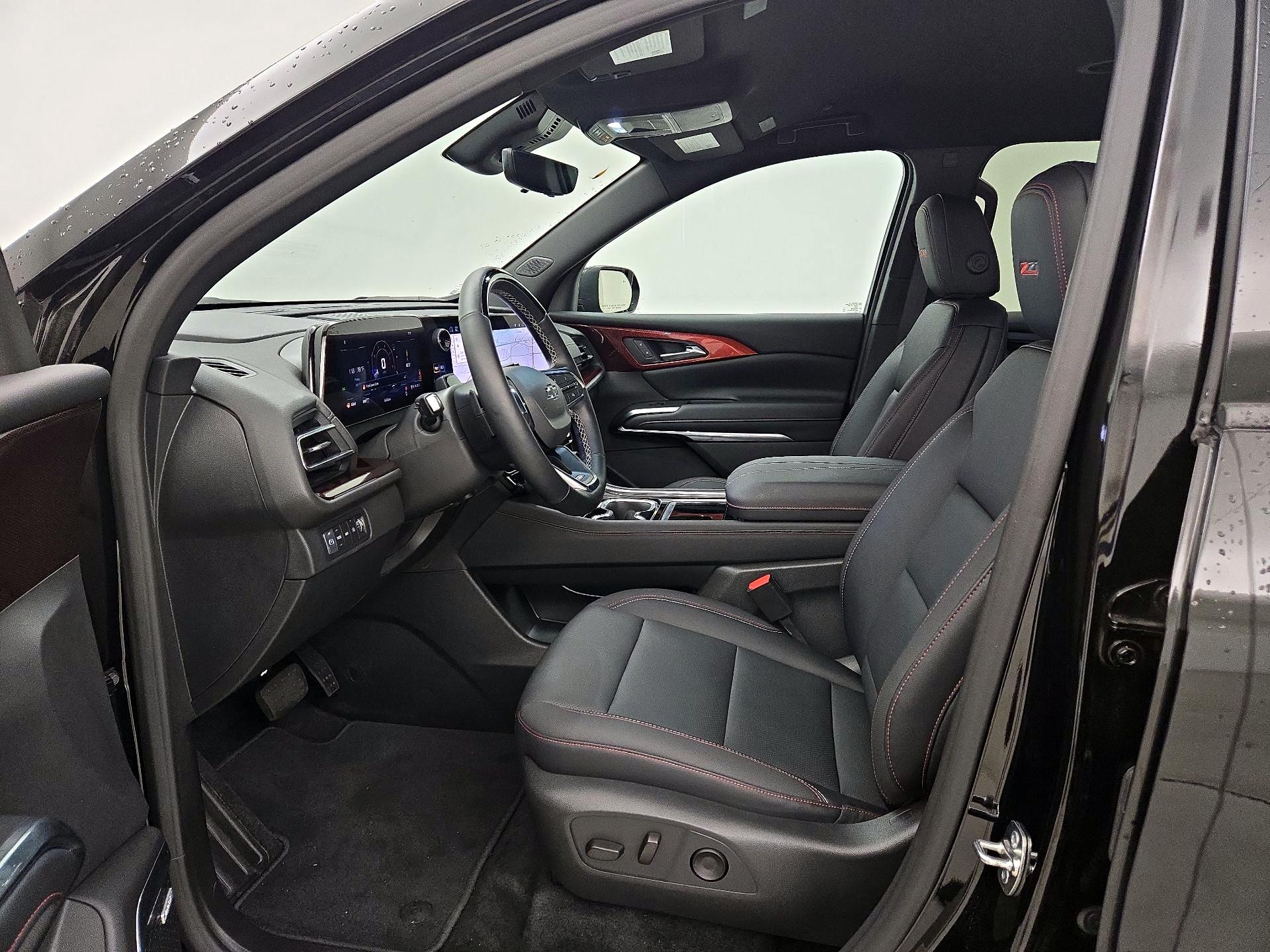 Thumbnail: 2026 Chevrolet Traverse - 11