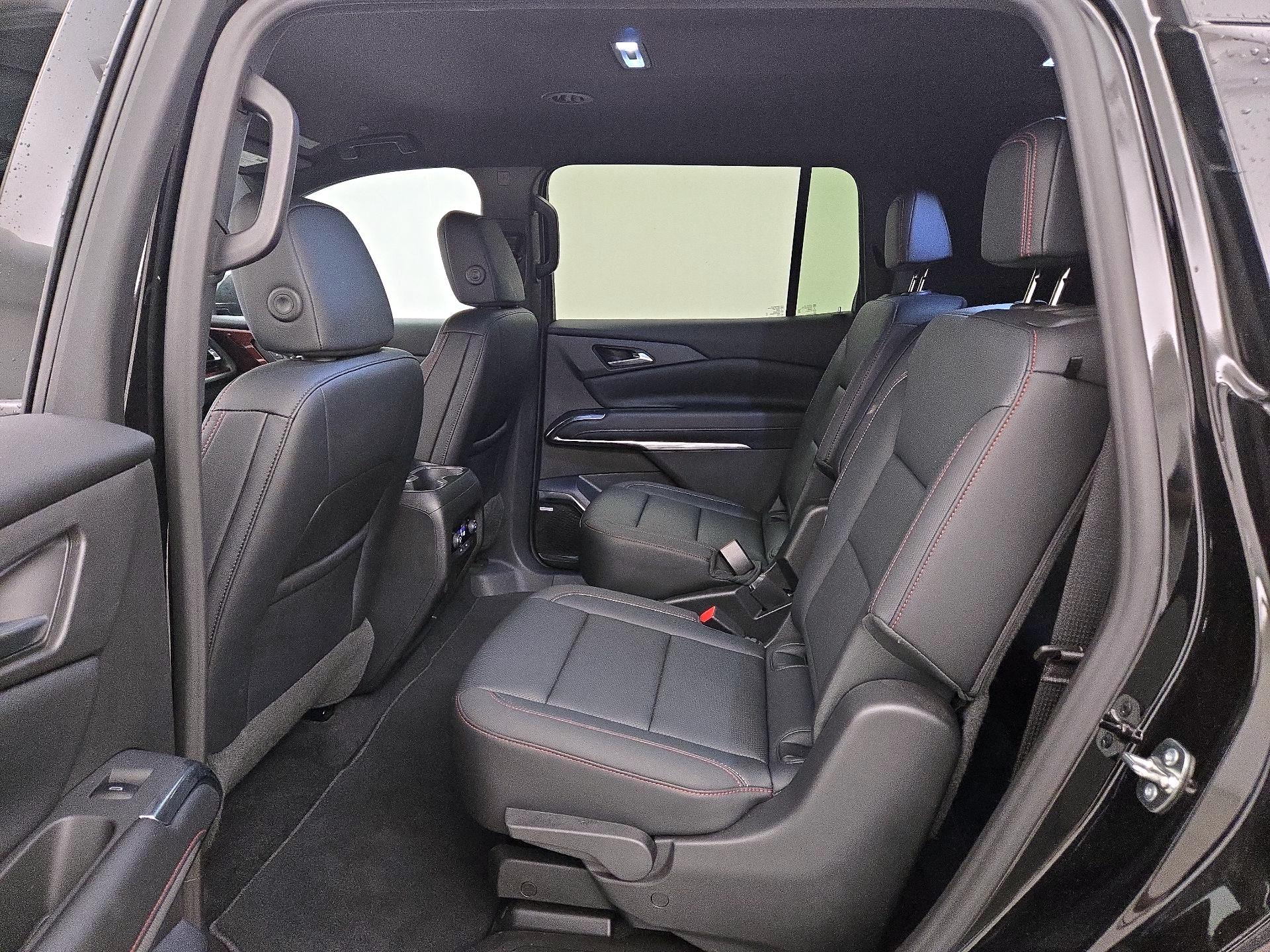Thumbnail: 2026 Chevrolet Traverse - 20