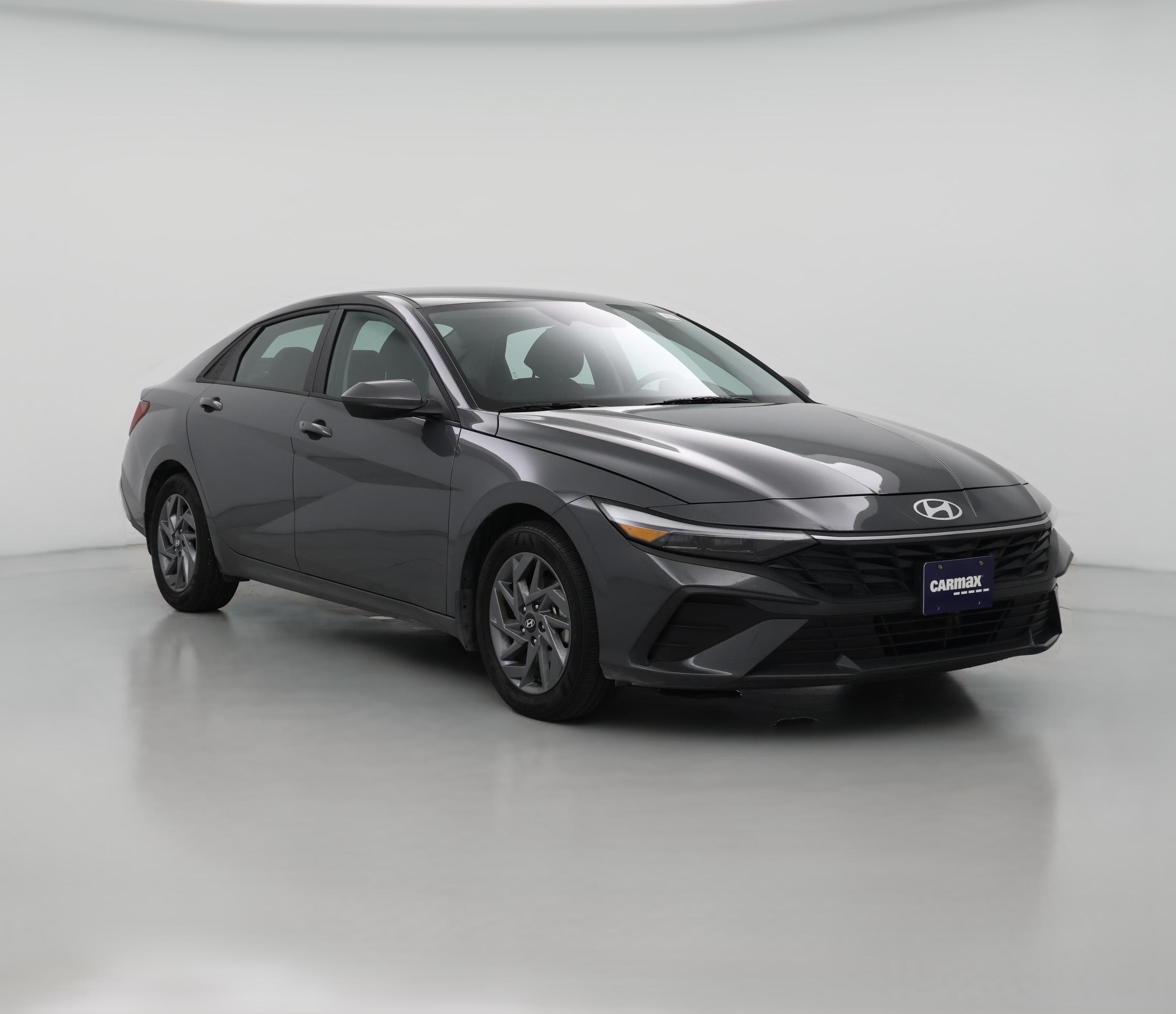 Thumbnail: 2025 Hyundai Elantra - 1