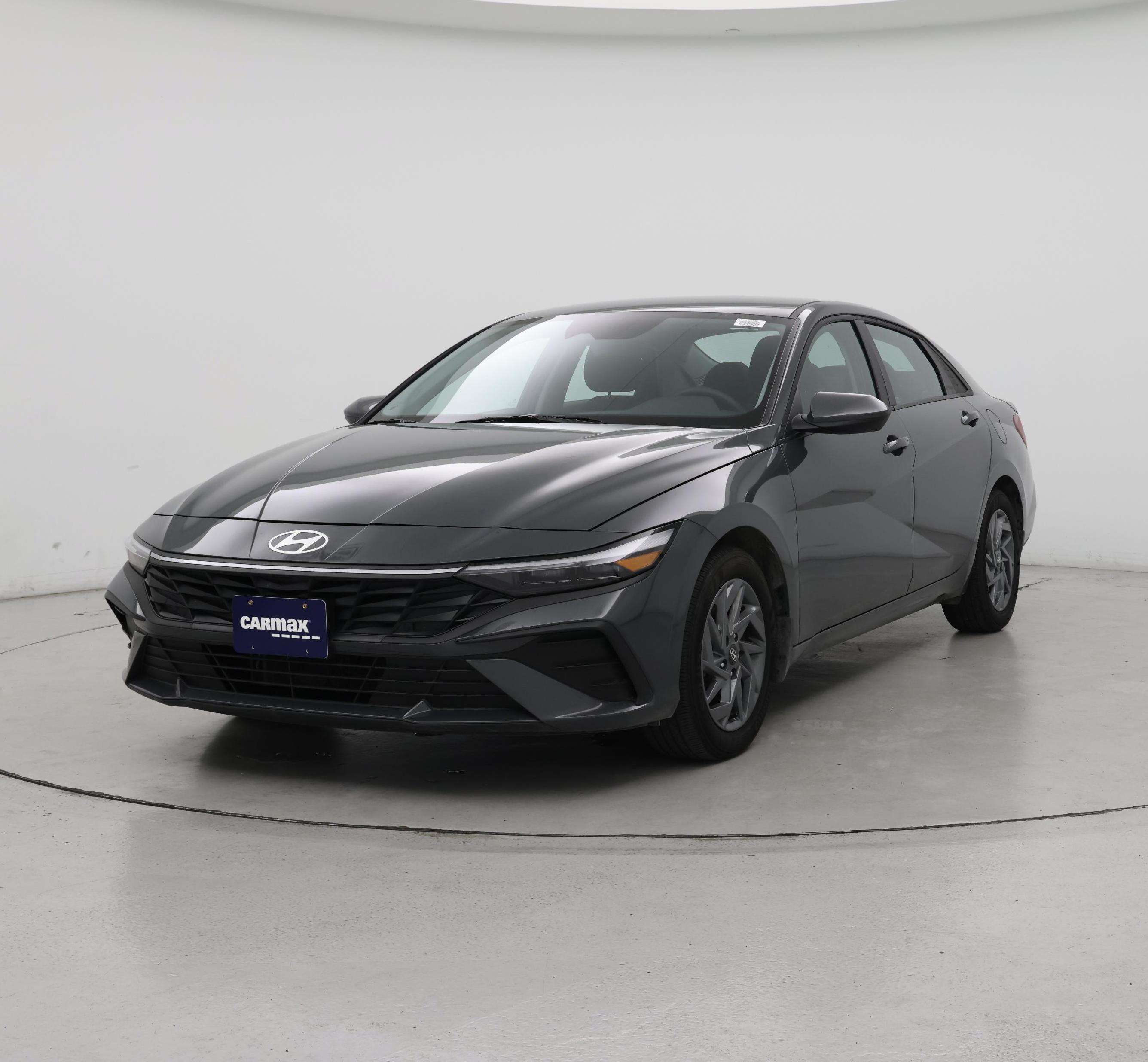 Thumbnail: 2025 Hyundai Elantra - 4