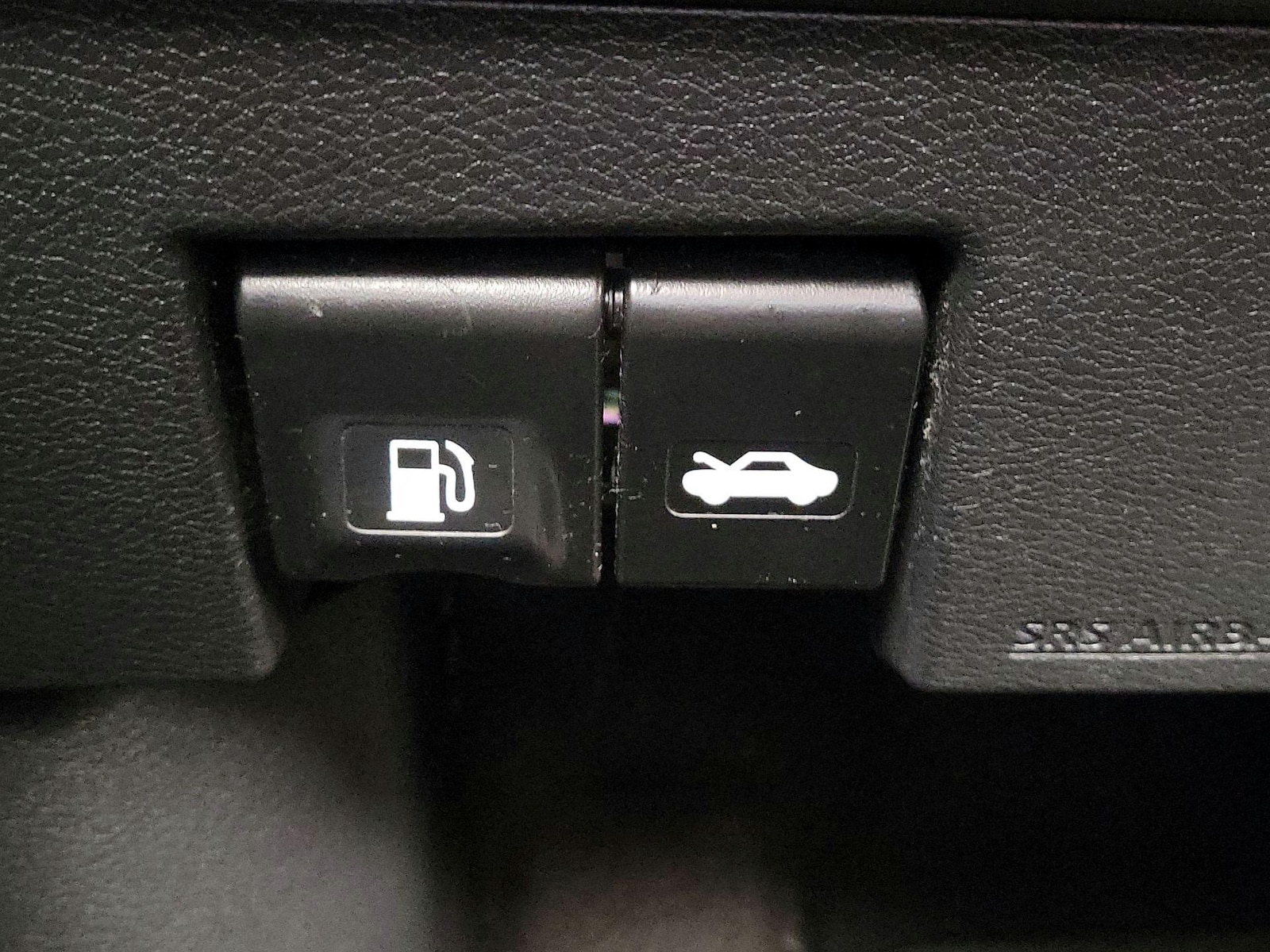 2021 Nissan Kicks SV - Photo 14