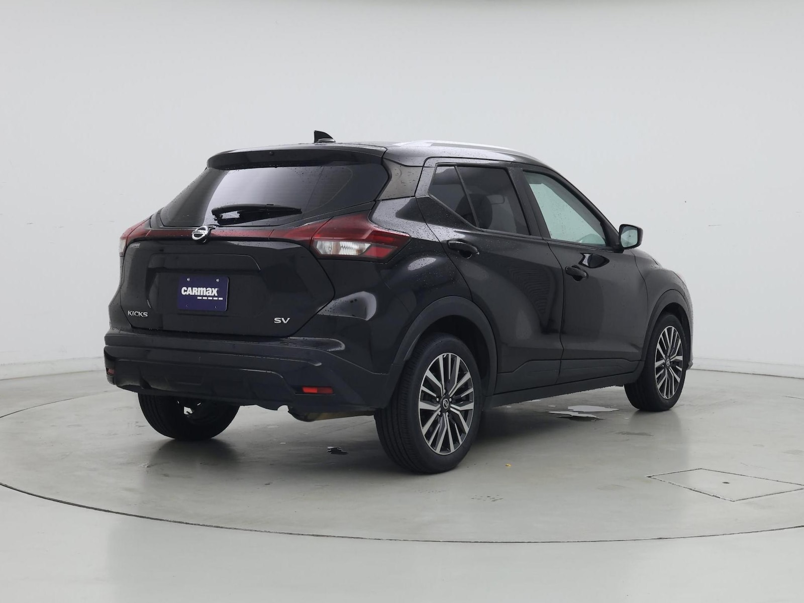 2021 Nissan Kicks SV - Photo 9