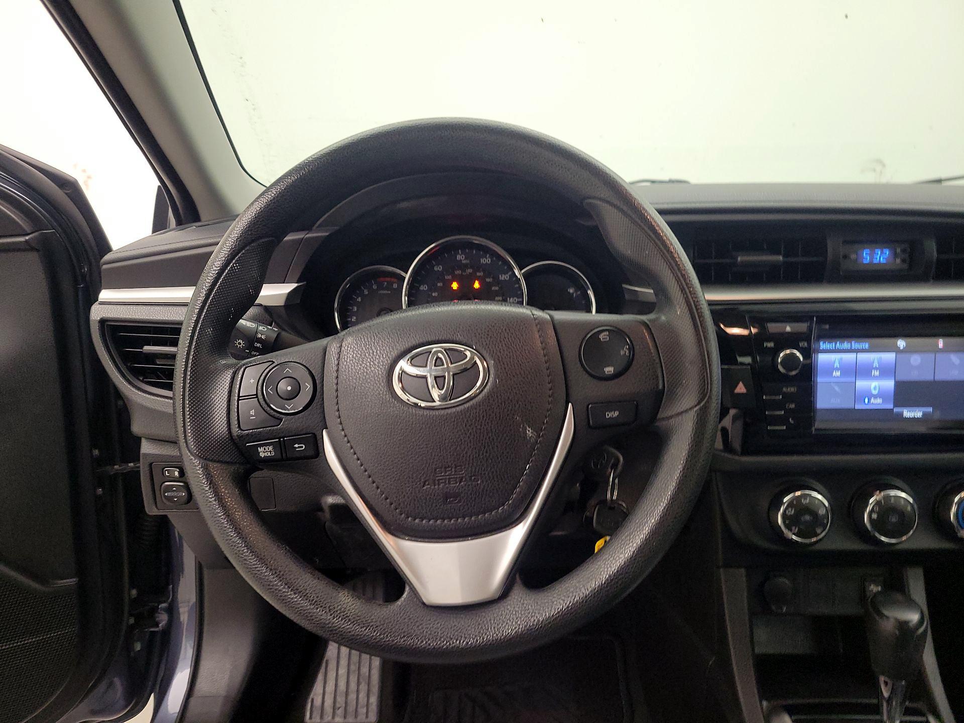 Thumbnail: 2016 Toyota Corolla - 10