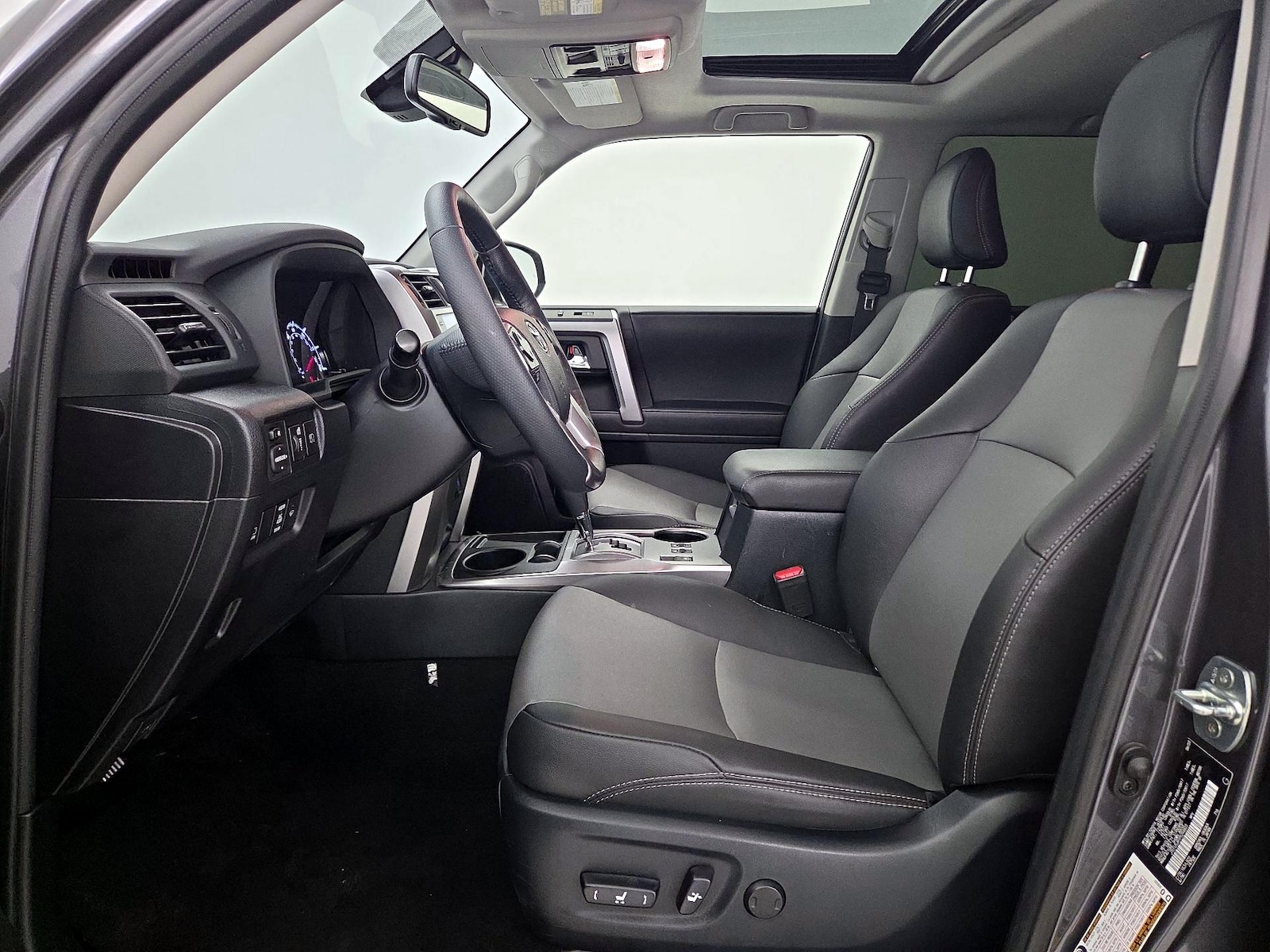 2023 Toyota 4Runner SR5 Premium - Photo 12