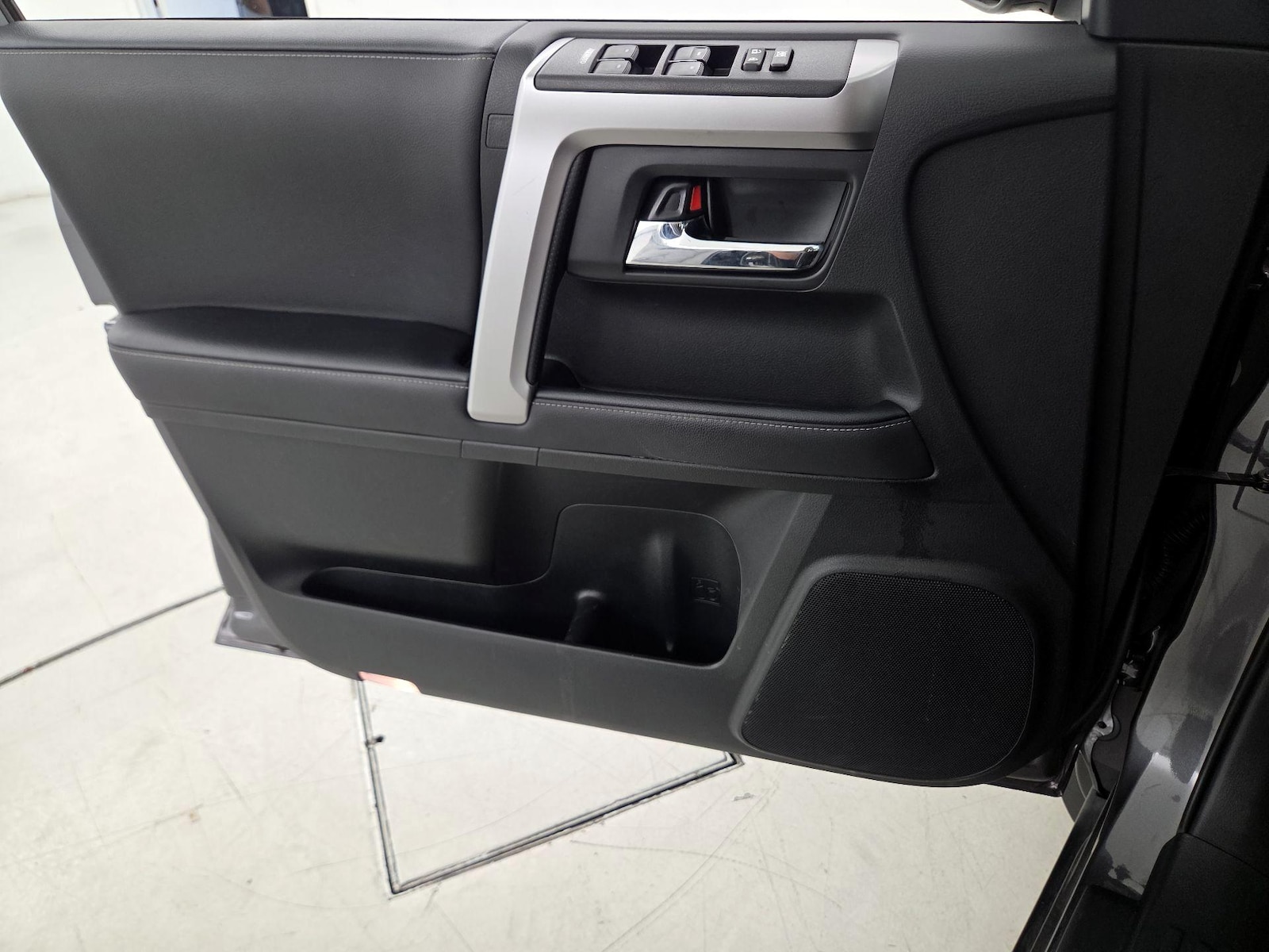 2023 Toyota 4Runner SR5 Premium - Photo 13