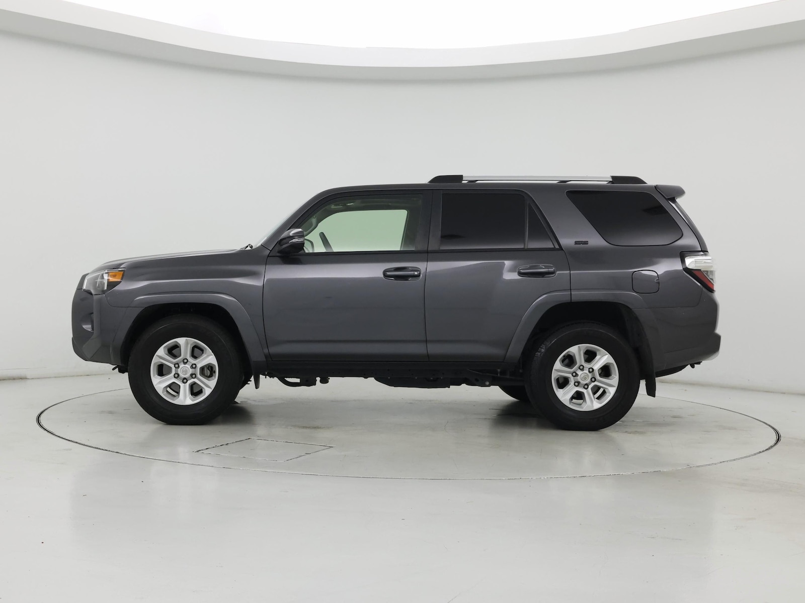 2023 Toyota 4Runner SR5 Premium - Photo 4