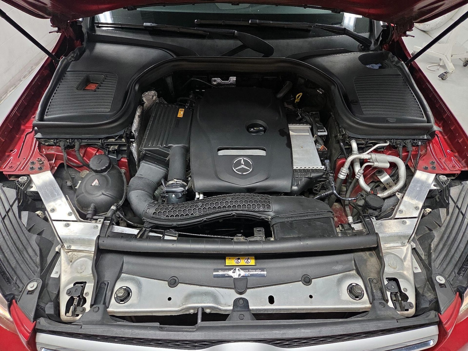 2018 Mercedes-Benz GLC GLC300 - Photo 23