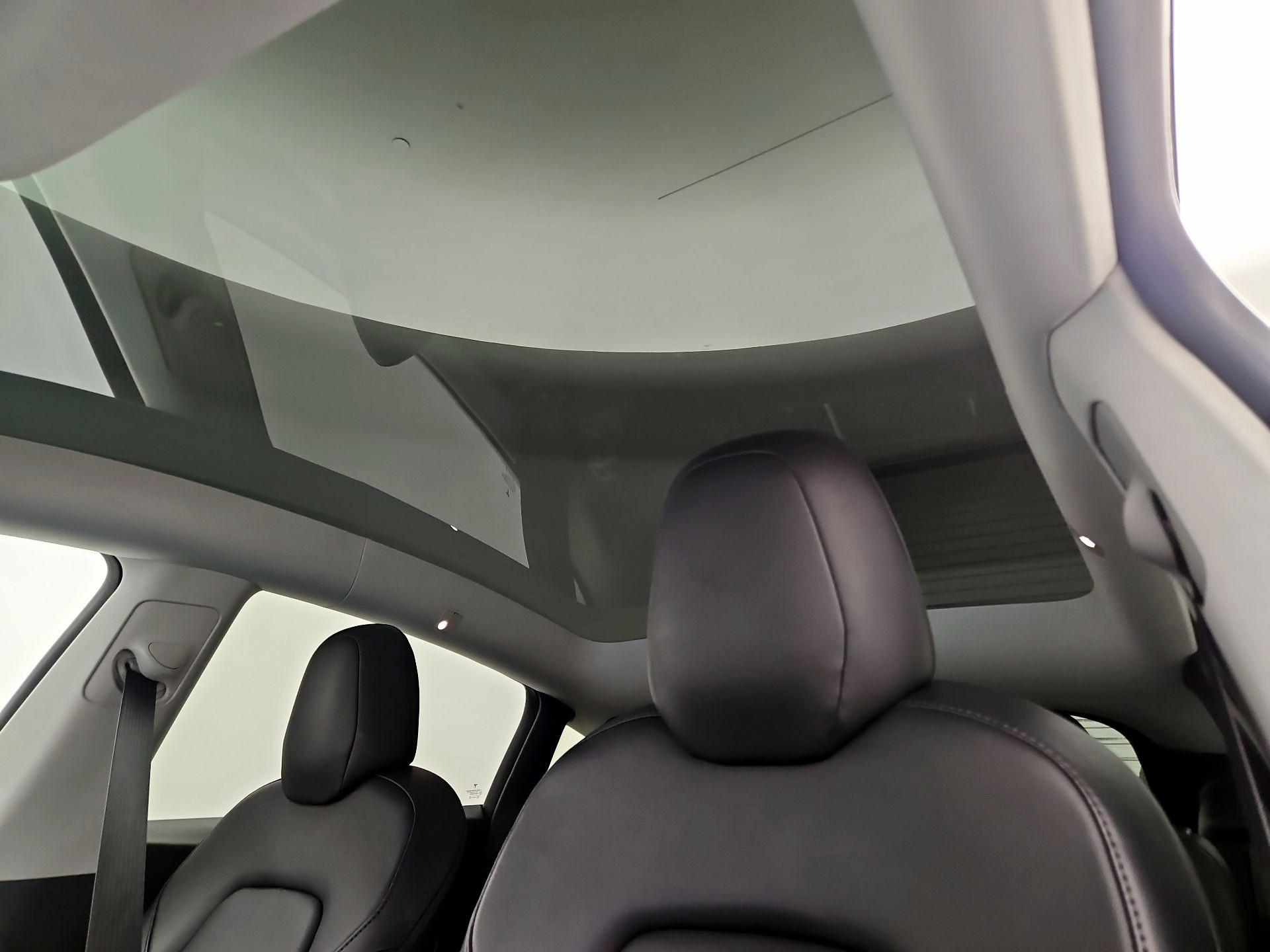 Thumbnail: 2020 Tesla Model Y - 18