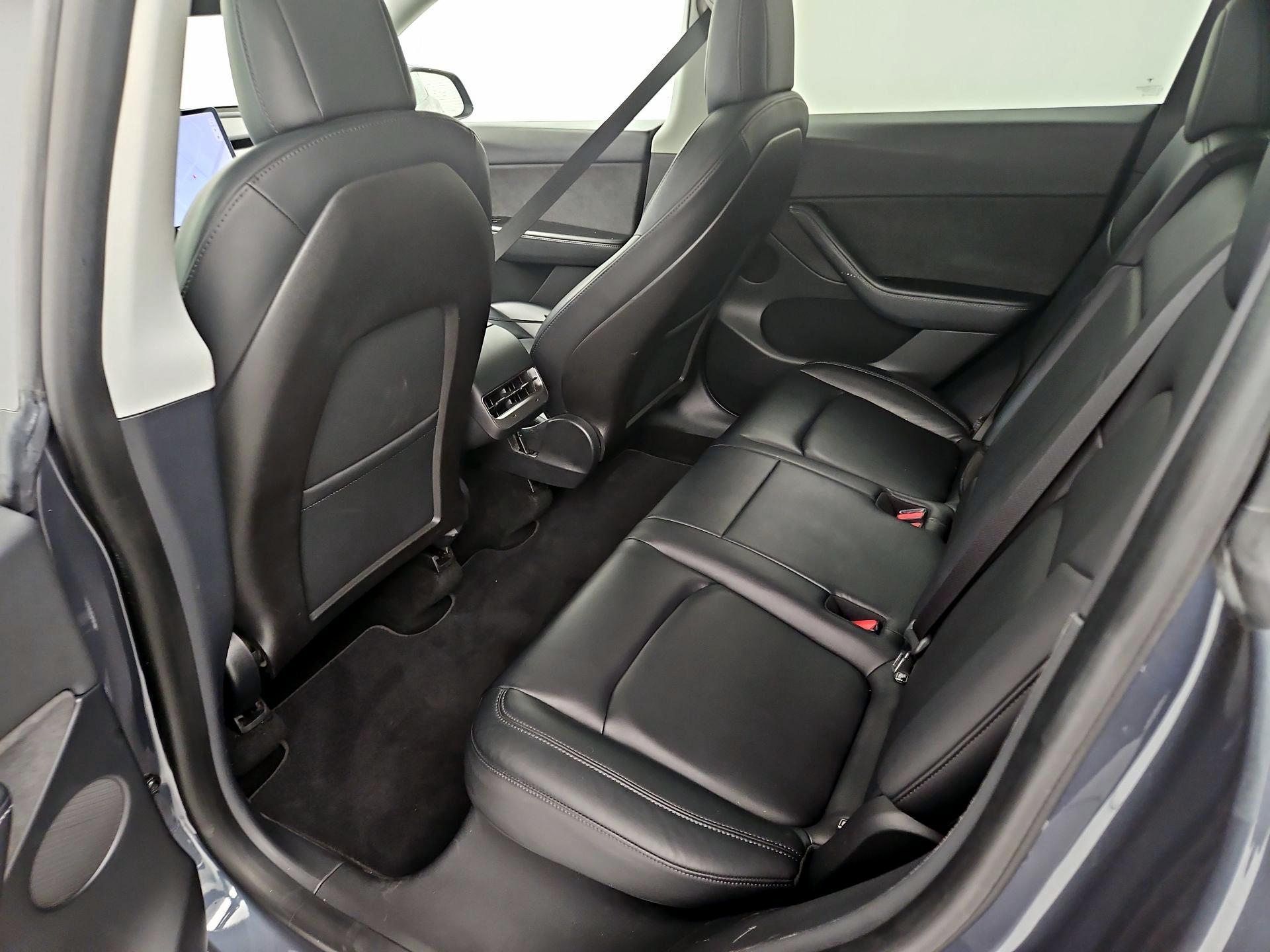 Thumbnail: 2020 Tesla Model Y - 19