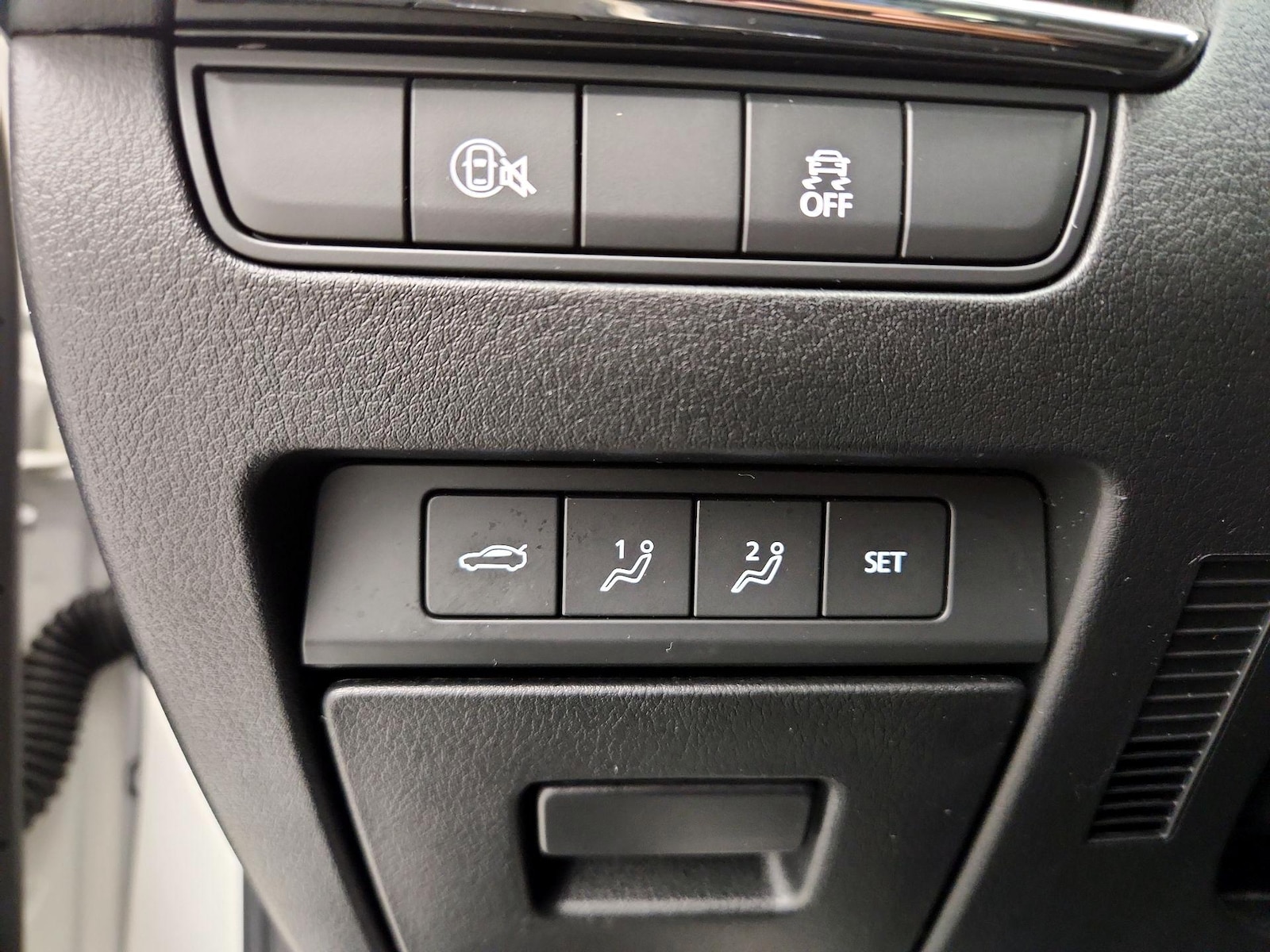 2025 Mazda Mazda3 Preferred - Photo 14