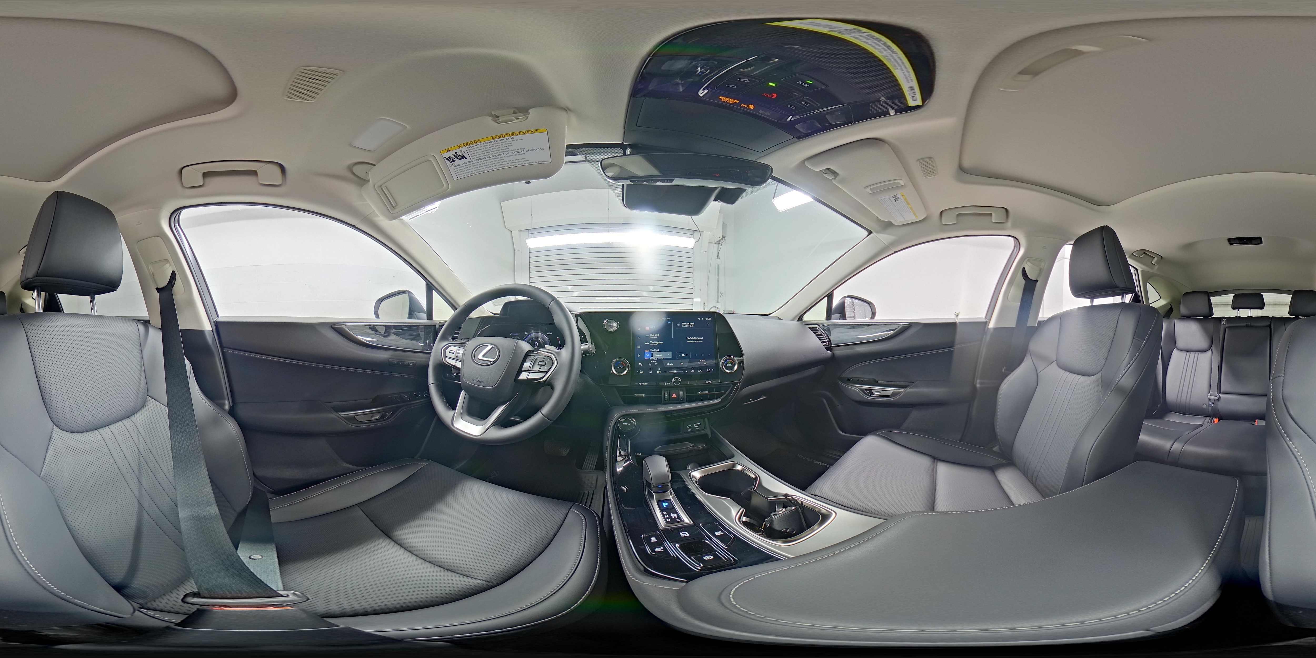 2025 Lexus NX Hybrid 350h - Photo 18