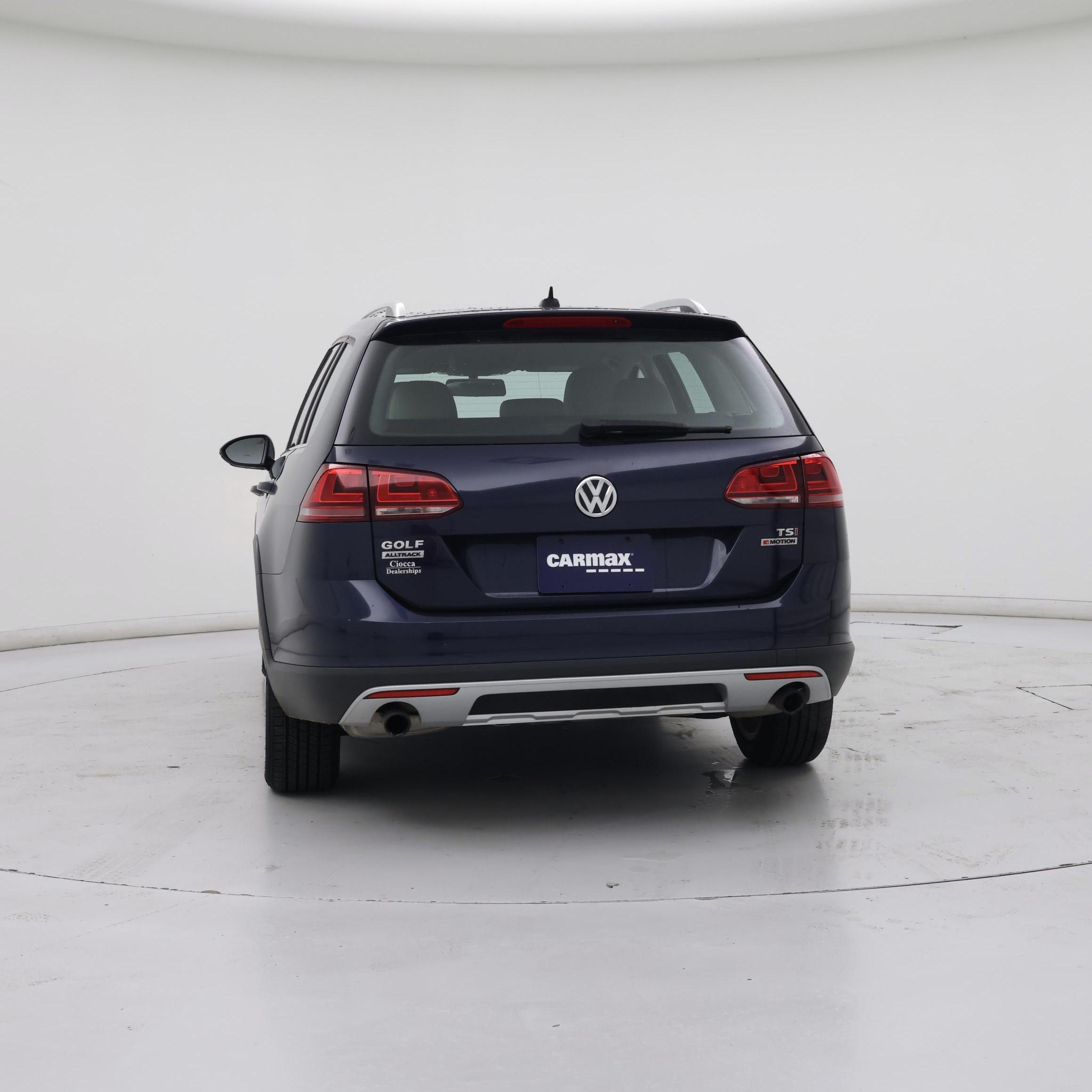 Thumbnail: 2017 Volkswagen Golf - 6