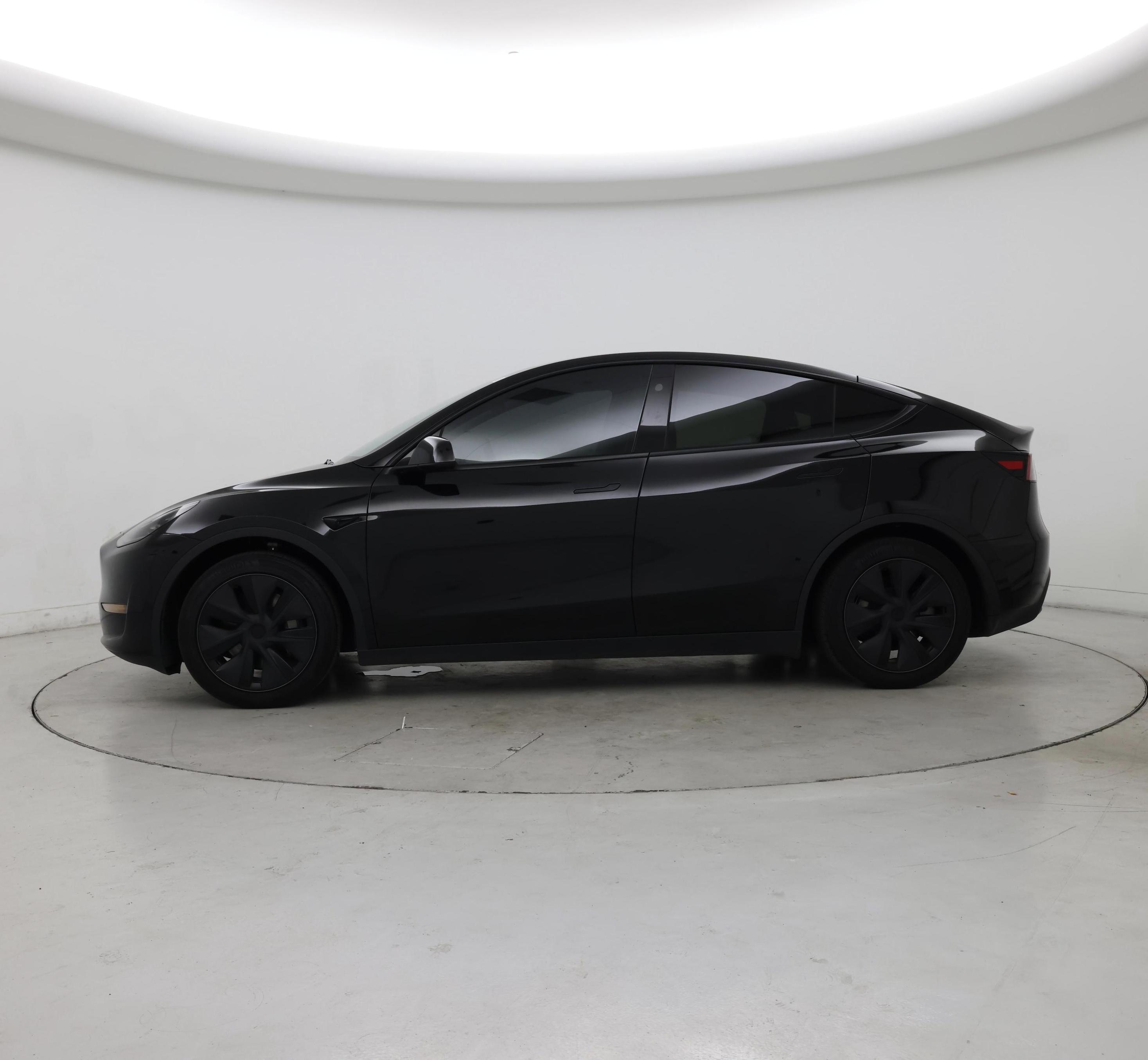 Thumbnail: 2025 Tesla Model Y - 3